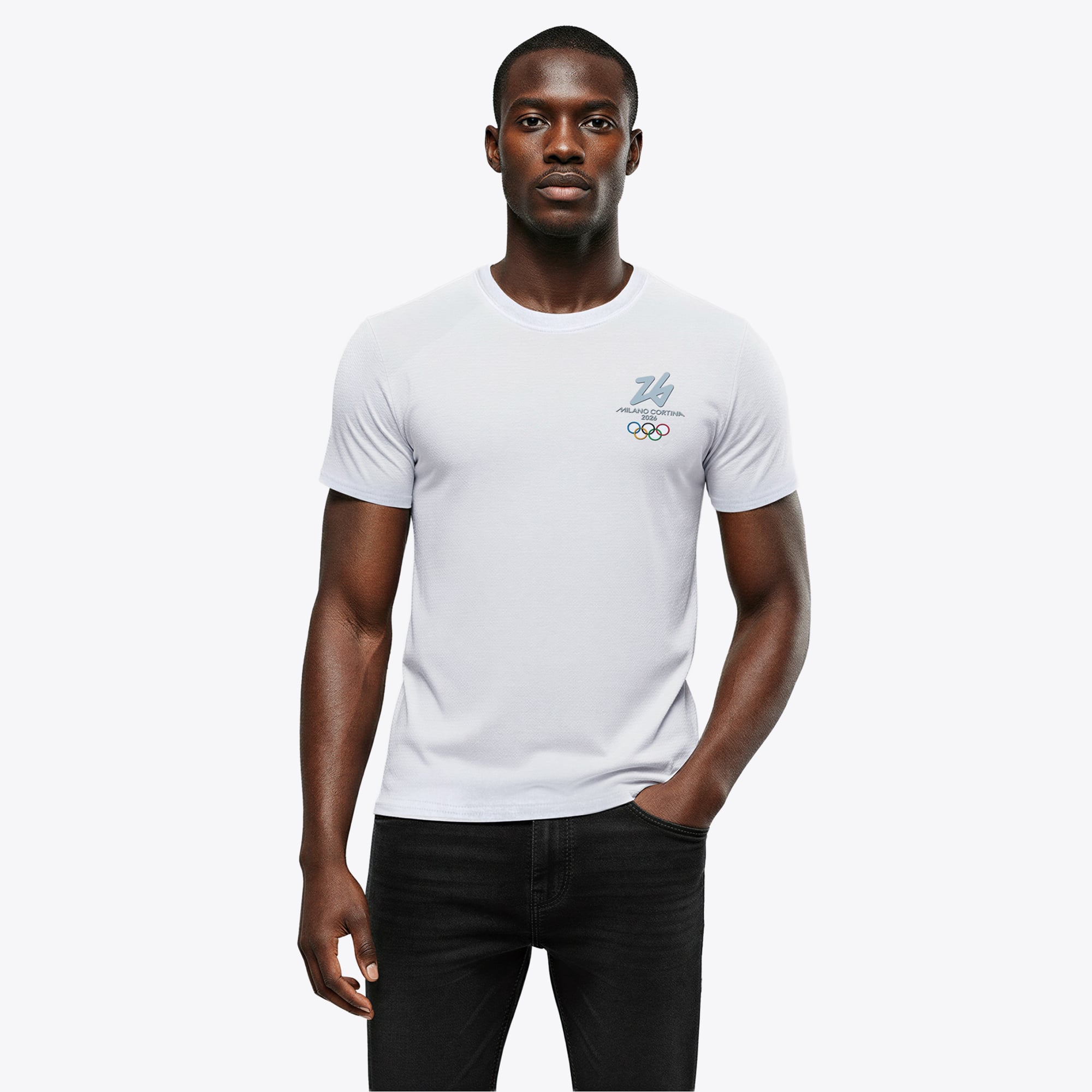 ミラノ・コルティナ 2026 オリンピック エッセンシャル Tシャツ - ホワイト