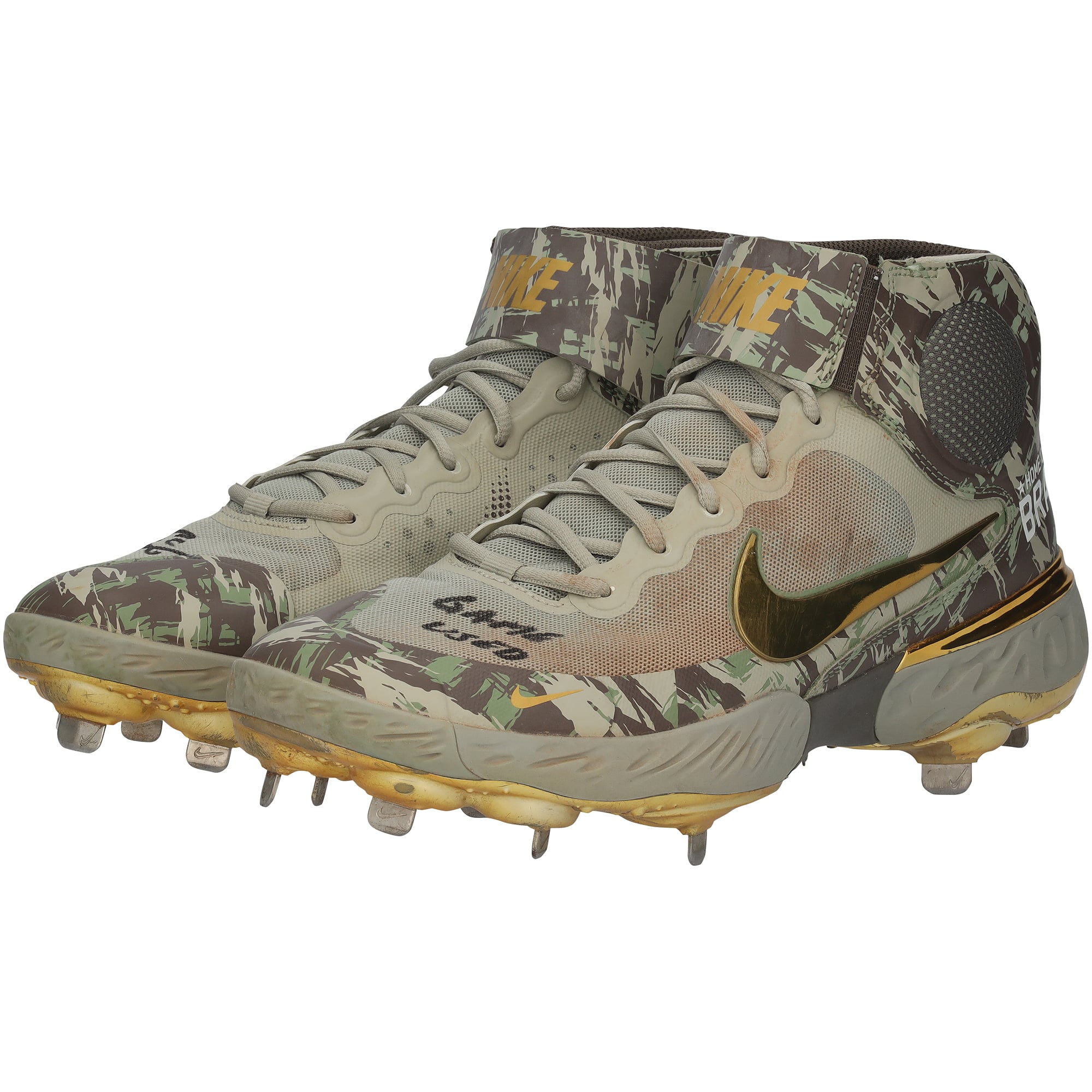 Christian Yelich Milwaukee Brewers Autographed Game-Used Green Nike Cleats vs. Washington Nationals on May 22, 2022 with "Game Used" Inscription