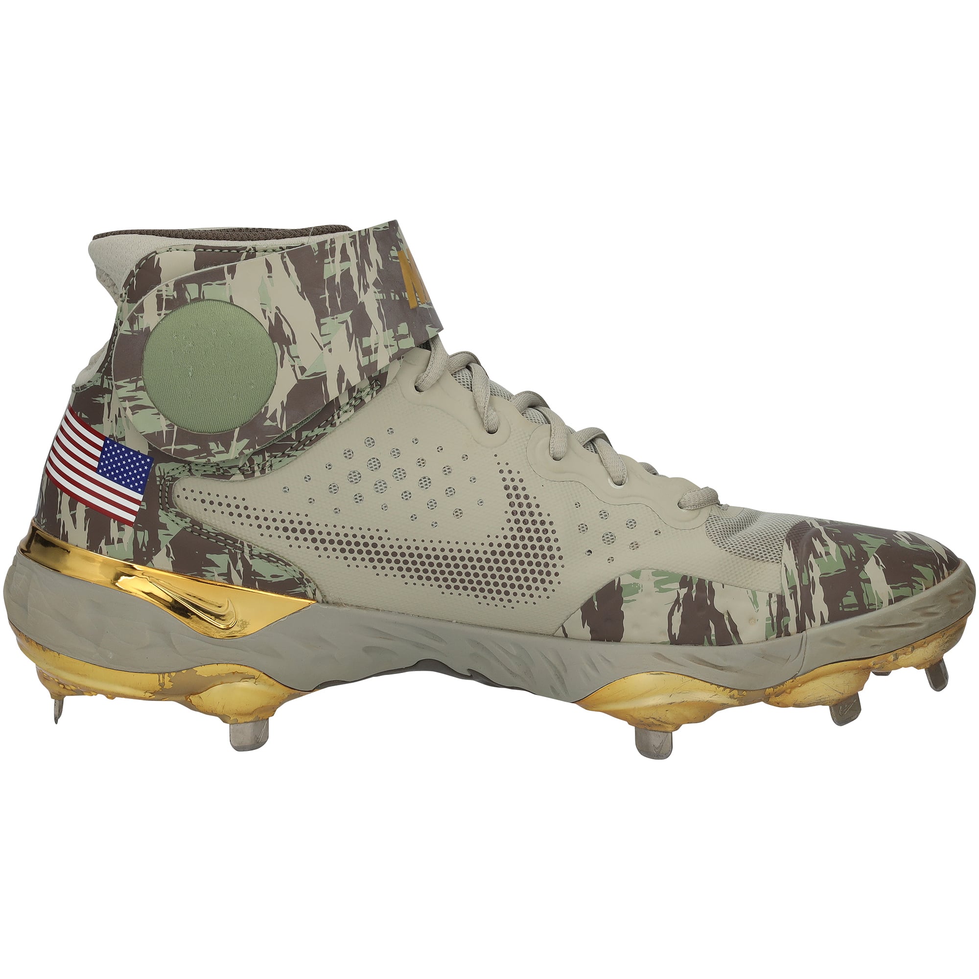 Christian Yelich Milwaukee Brewers Autographed Game-Used Green Nike Cleats vs. Washington Nationals on May 22, 2022 with "Game Used" Inscription