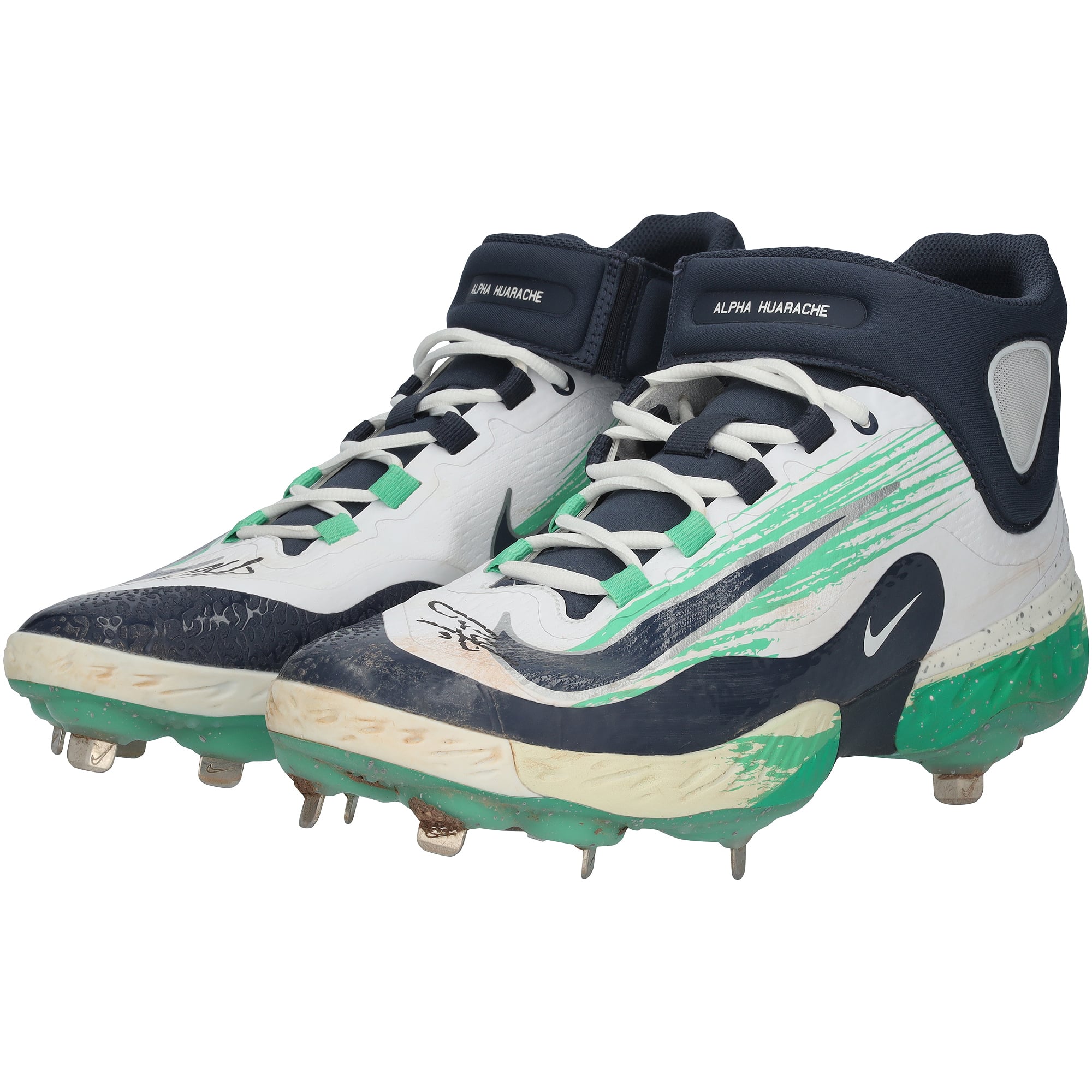Christian Yelich Milwaukee Brewers Autographed Game-Used White Nike Cleats vs. Cincinnati Reds on June 16, 2024