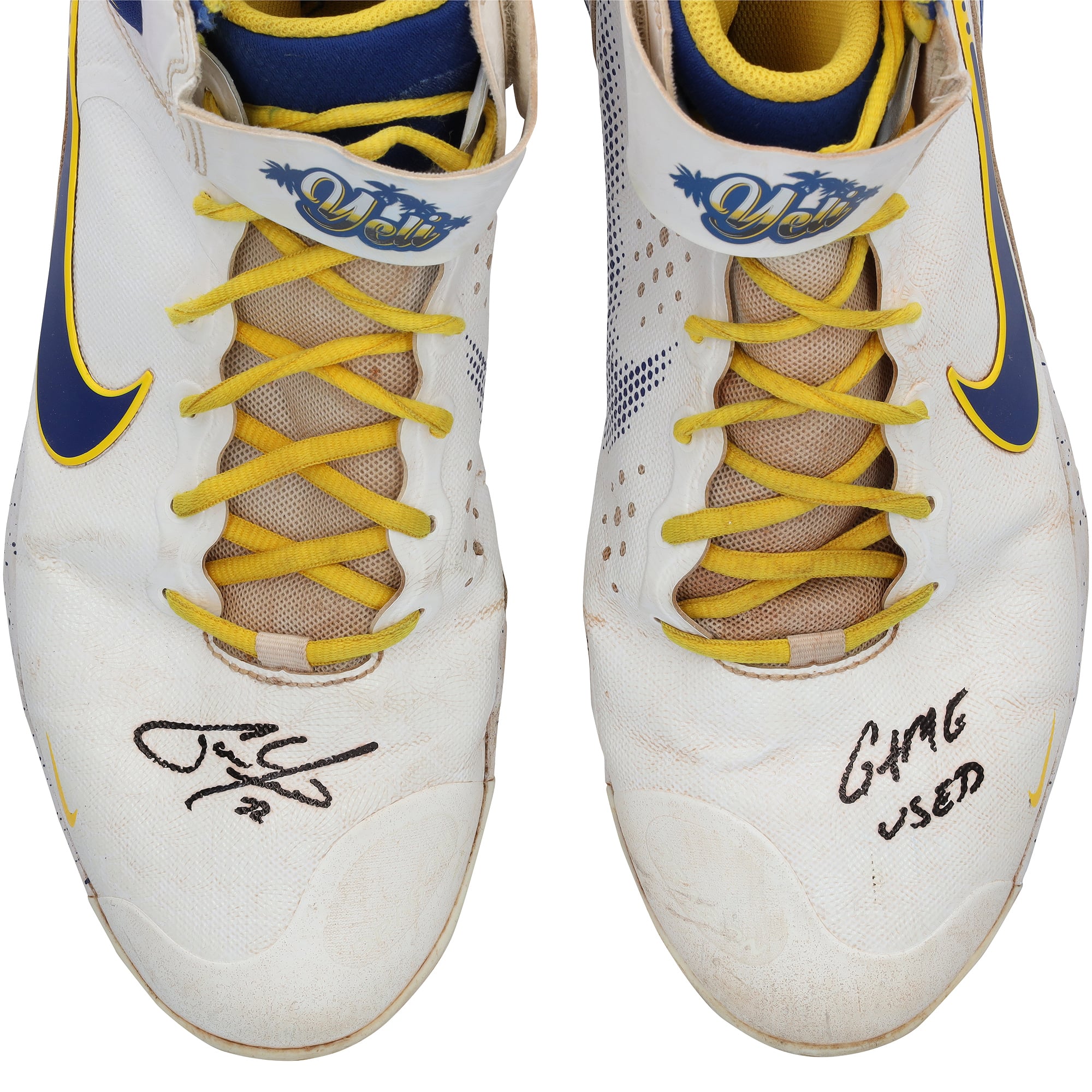 Christian Yelich Milwaukee Brewers Autographed Game-Used White Nike Cleats vs. Los Angeles Dodgers on August 18, 2022 with "Game Used" Inscription