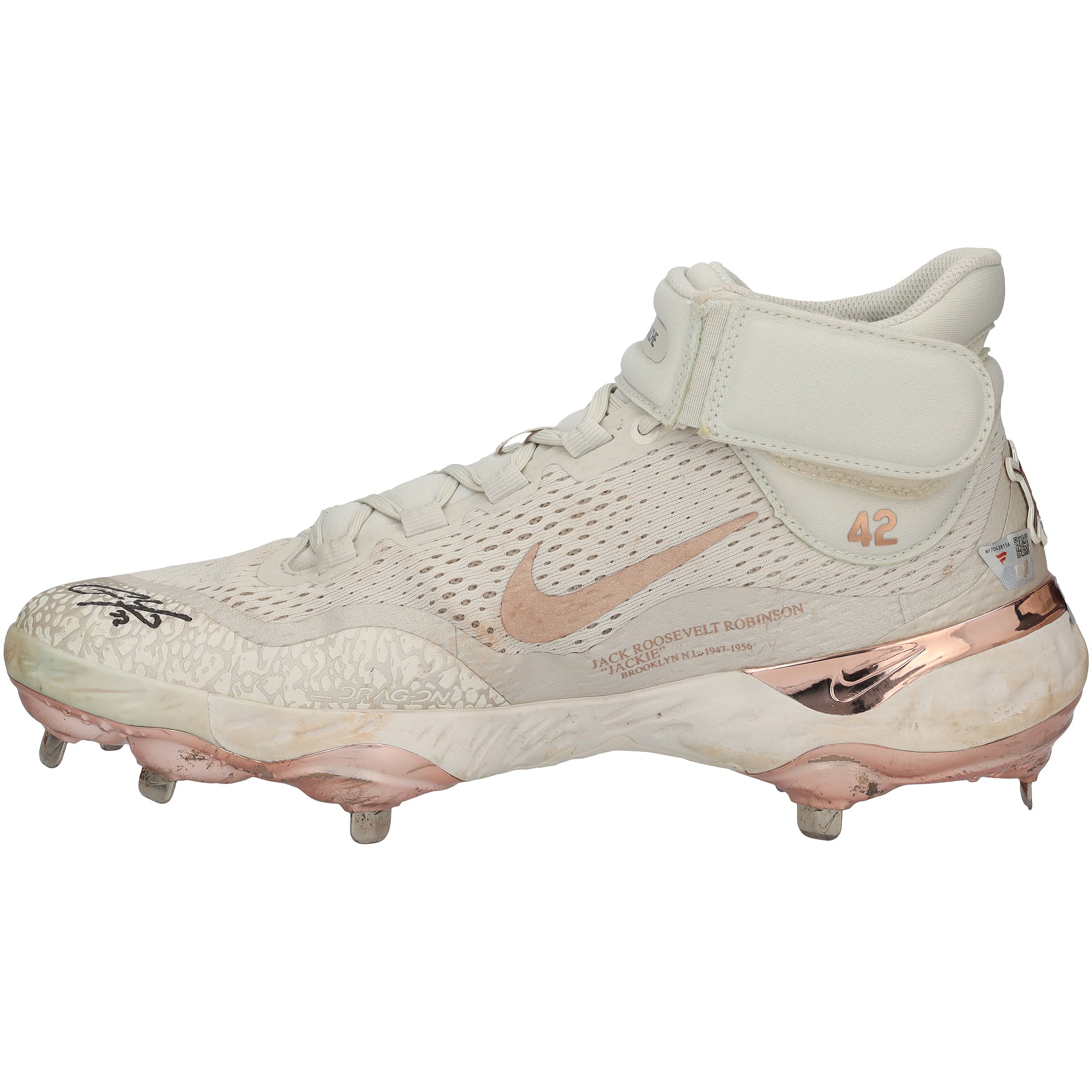 Christian Yelich Milwaukee Brewers Autographed Game-Used White Nike Cleats vs. San Diego Padres on April 15, 2023 with "Game Used" Inscription