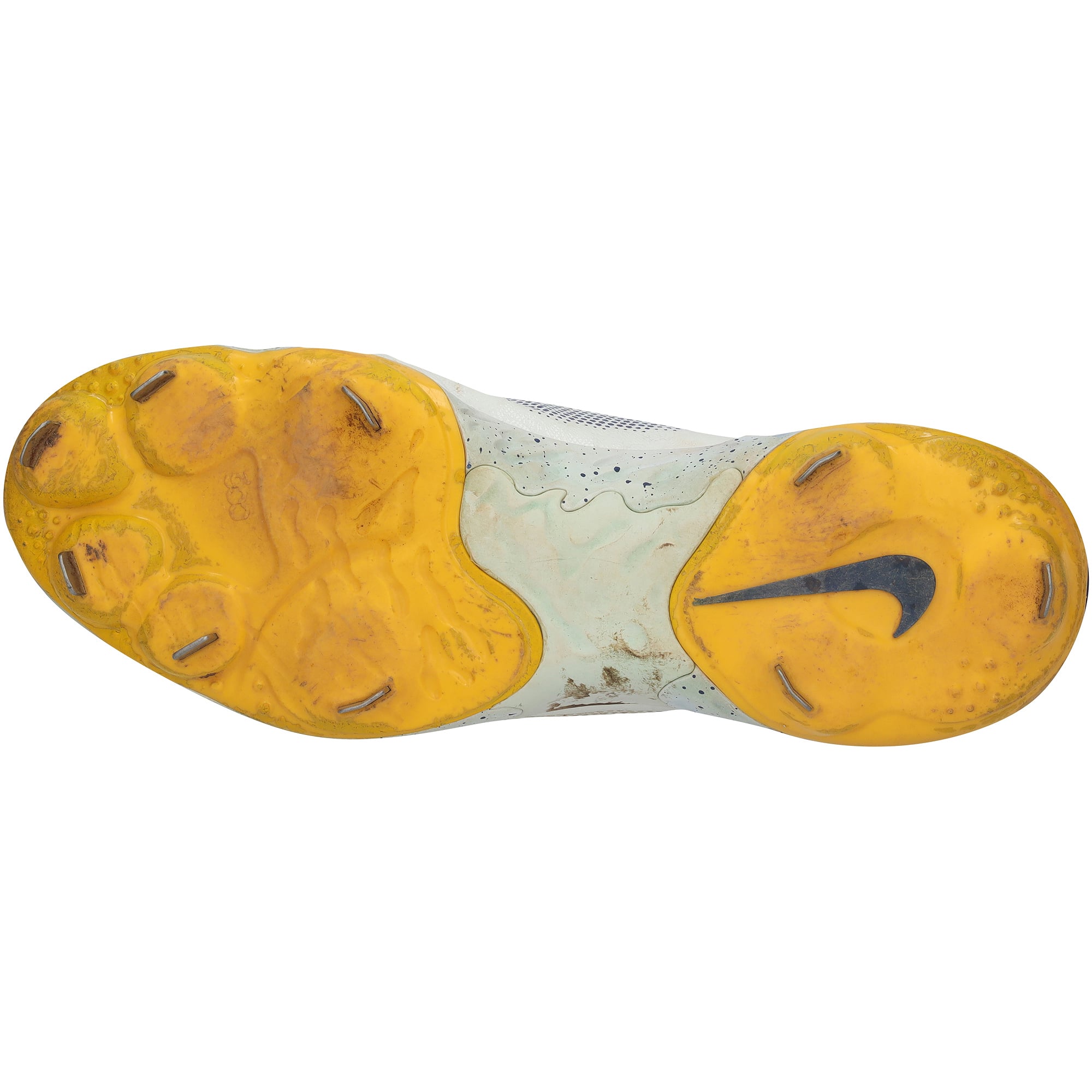 Christian Yelich Milwaukee Brewers Autographed Game-Used White Nike Cleats vs. St. Louis Cardinals on June 23, 2022 with "Game Used" Inscription