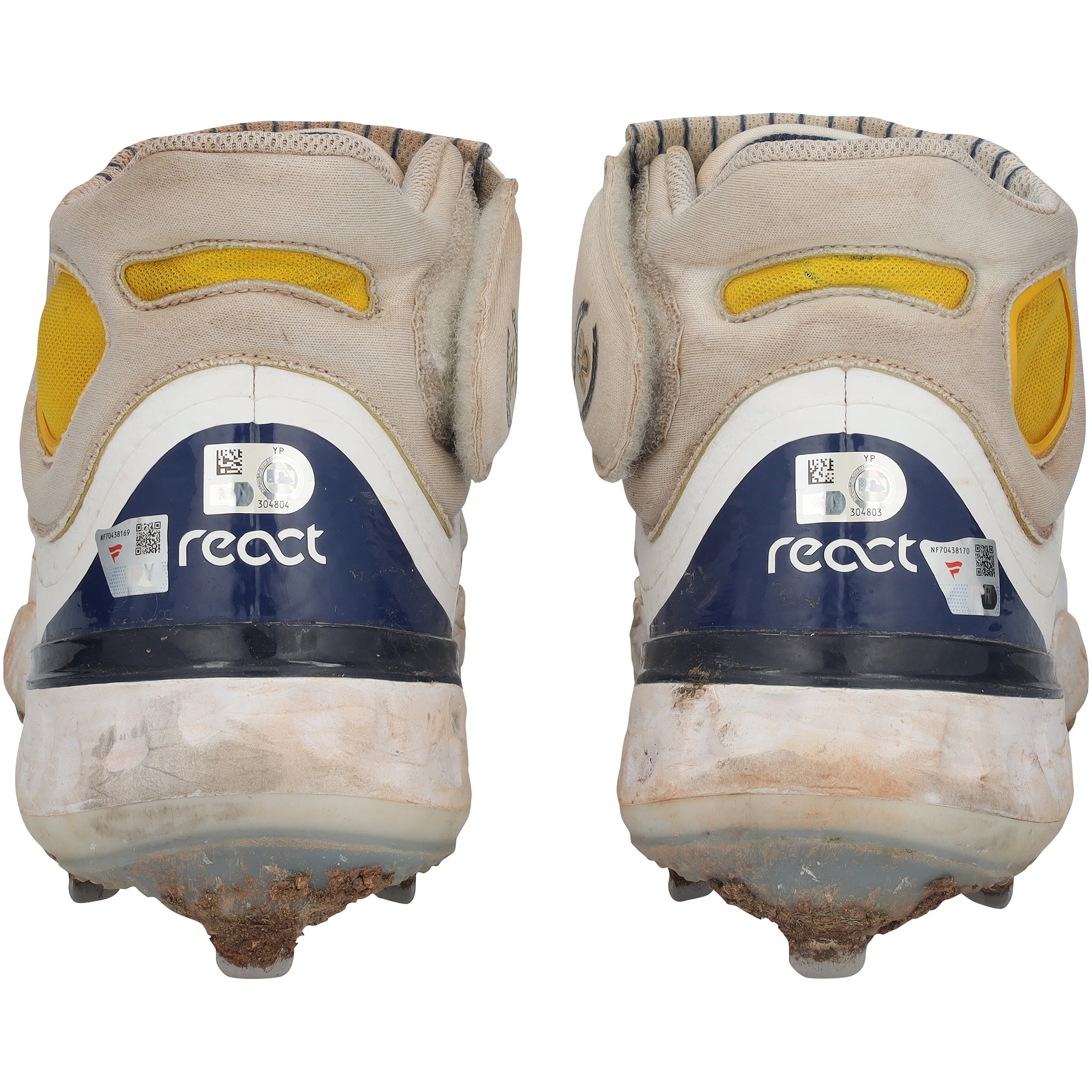 Christian Yelich Milwaukee Brewers Autographed Game-Used White Nike Cleats vs. St. Louis Cardinals on September 28, 2023 with "Game Used" Inscription