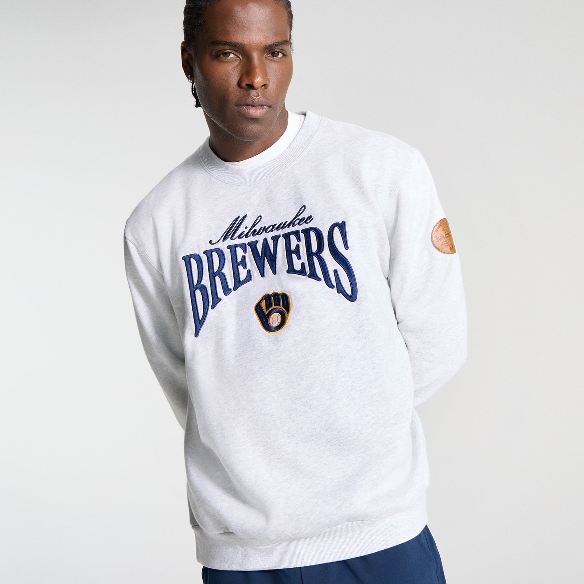 Sweat-shirt Steady State des Milwaukee Brewers de lululemon, gris chiné ultra clair, pour homme