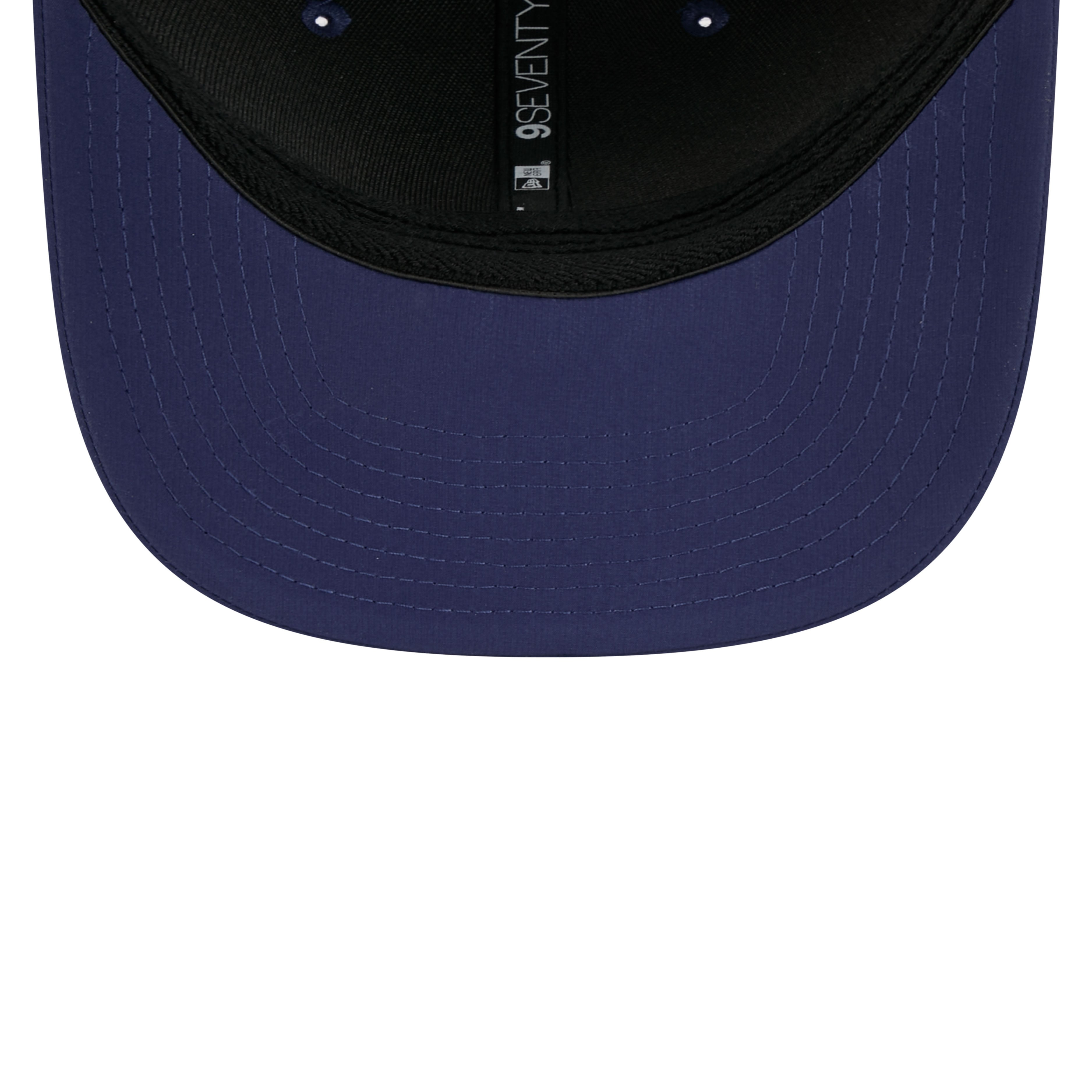 Casquette ajustable New Era bleu marine Milwaukee Brewers 2026 Clubhouse 9SEVENTY pour homme