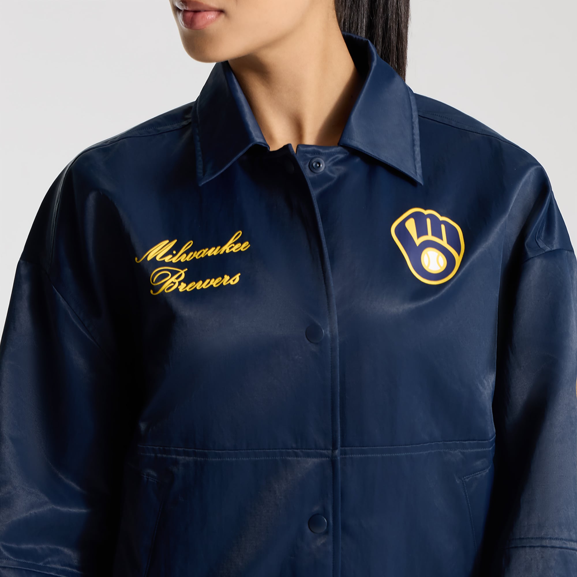 Veste d'entraîneur lululemon True Navy Milwaukee Brewers pour femme