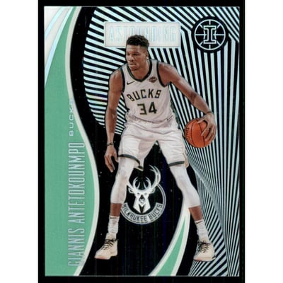 2019-20 Panini Illusions Astounding Emerald #19 Giannis Antetokounmpo