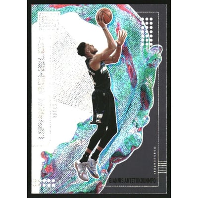 2019-20 Panini Status Upper Echelon Red #10 Giannis Antetokounmpo