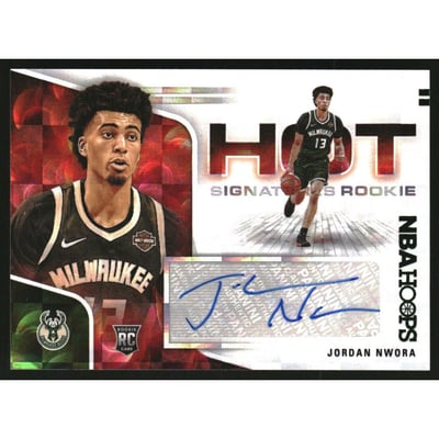 2020-21 Hoops Hot Signatures Rookies Green #40 Jordan Nwora