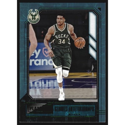 2020-21 Panini Chronicles Green #185 Giannis Antetokounmpo/Playbook