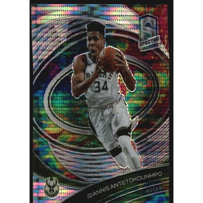 2020-21 Panini Spectra Celestial #25 Giannis Antetokounmpo