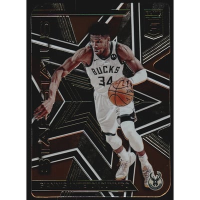 2021-22 Elite Star Status Orange Die Cut #8 Giannis Antetokounmpo