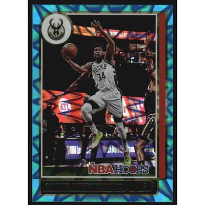 2021-22 Hoops Teal Explosion #103 Giannis Antetokounmpo