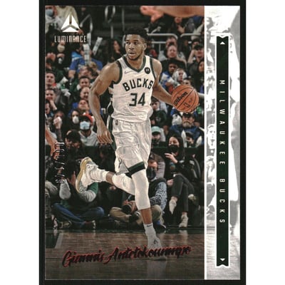 2021-22 Panini Chronicles Red #265 Giannis Antetokounmpo/Luminance