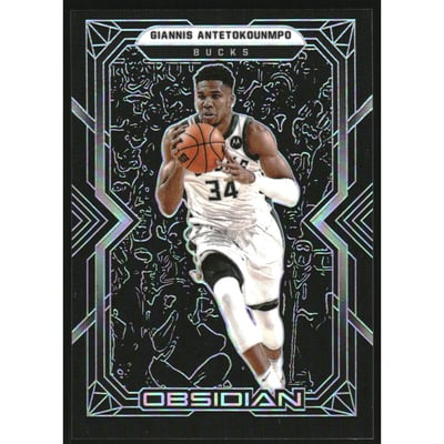 2021-22 Panini Obsidian #34 Giannis Antetokounmpo