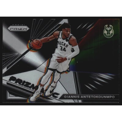 2021-22 Panini Prizm Prizmatic #29 Giannis Antetokounmpo