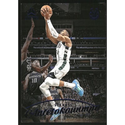 2022-23 Panini Chronicles Blue #160 Giannis Antetokounmpo/Luminance