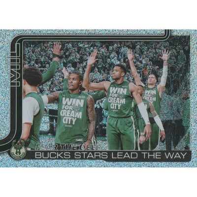 2025-26 Topps Sandglitter #281 Fear the Deer/Kevin Porter Jr/Giannis Antetokounmpo/Brook Lopez