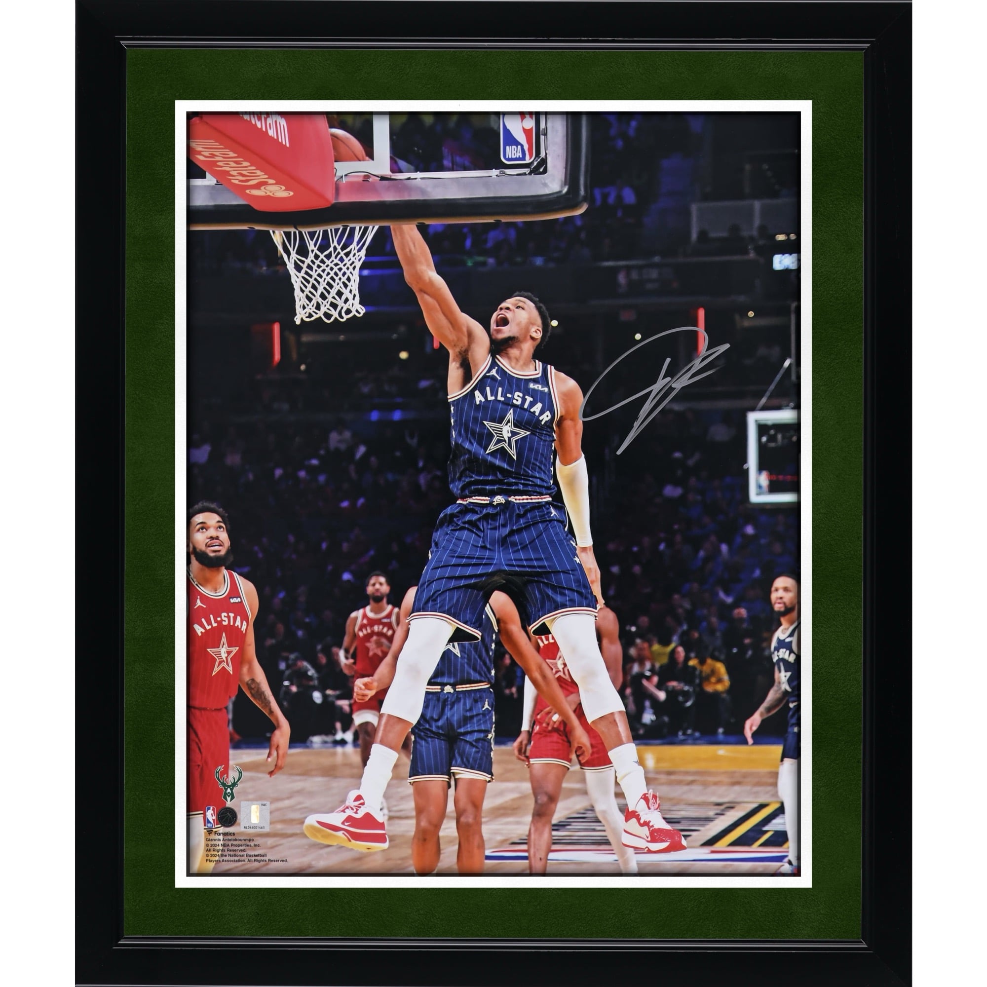 Giannis Antetokounmpo Milwaukee Bucks Autographed 16" x 20" 2024 NBA All-Star Game Dunk Photograph