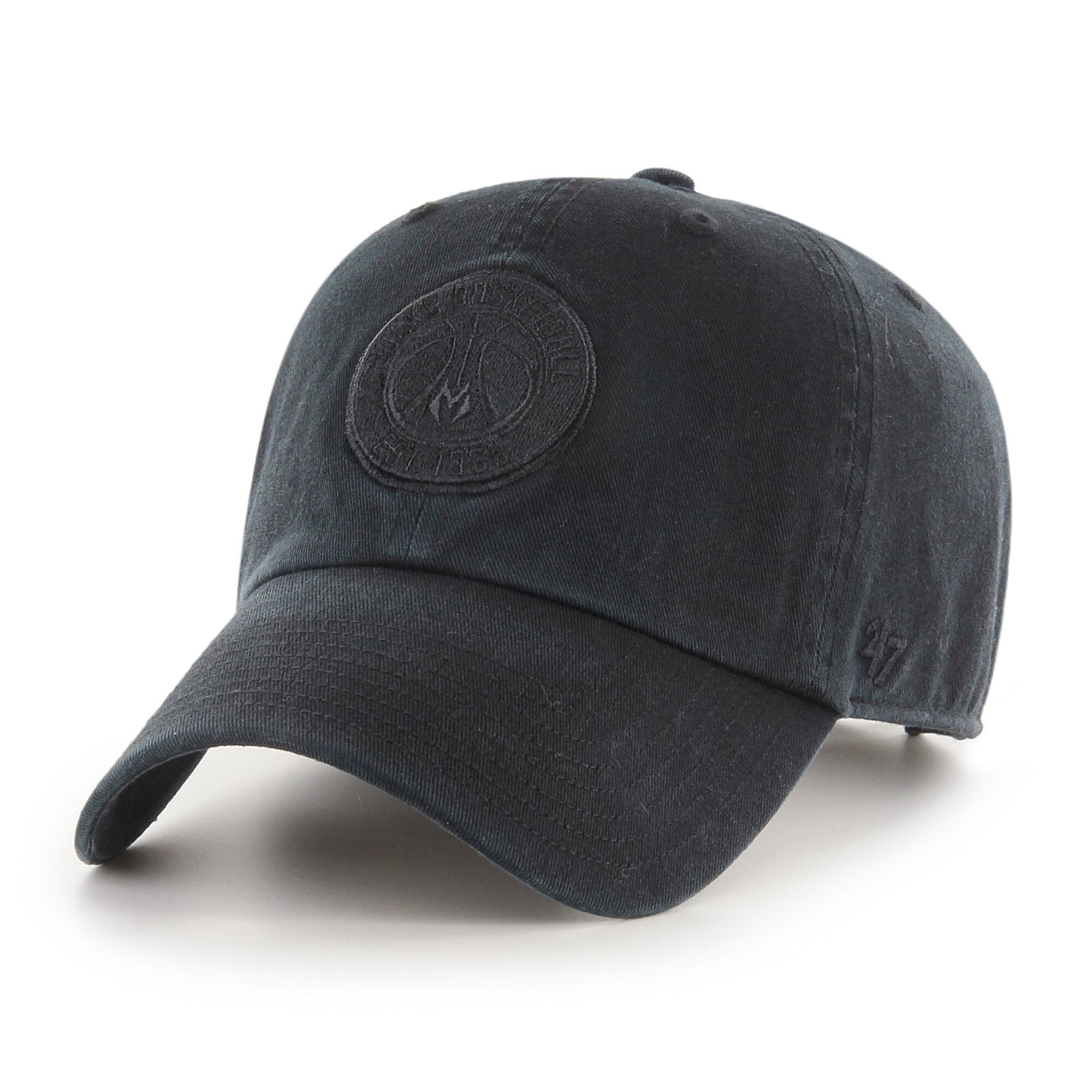 Men's Milwaukee Bucks '47 Black on Black Clean Up Adjustable Hat