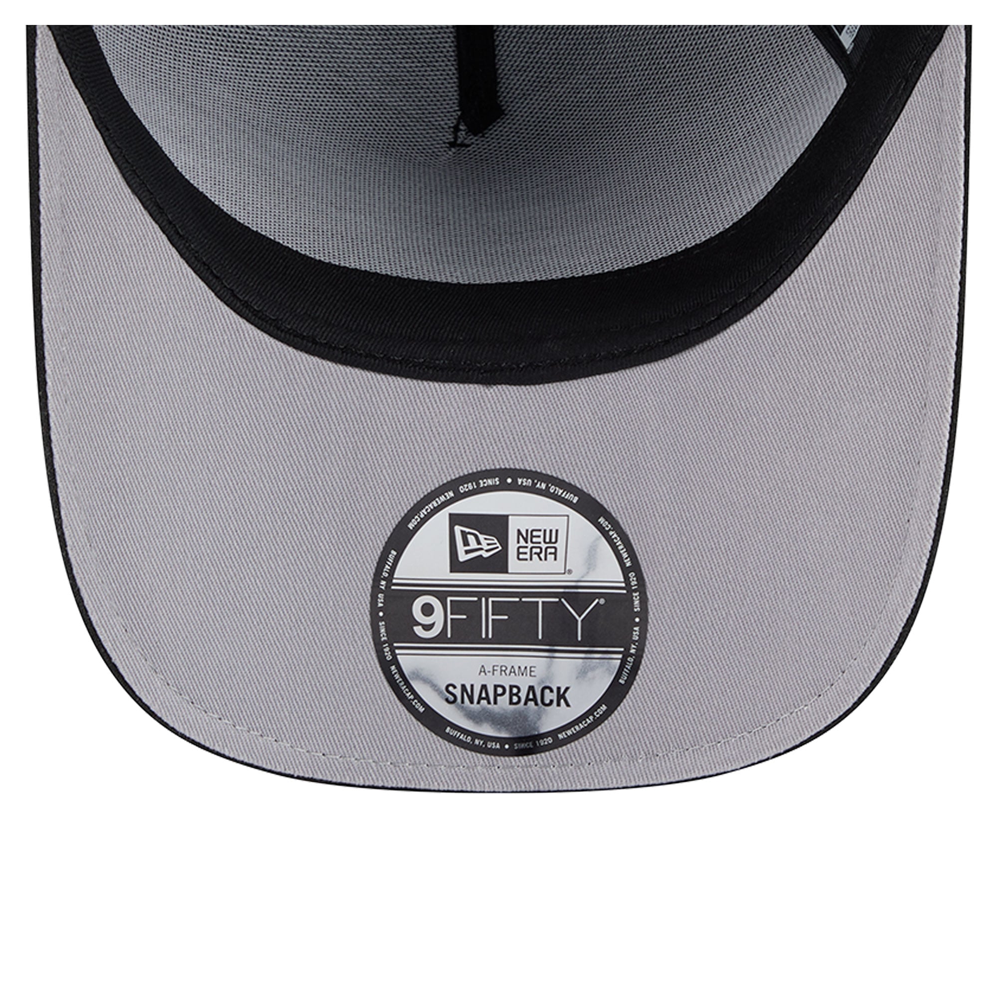 Men's New Era Black Milwaukee Bucks Golden 9FIFTY Snapback Hat