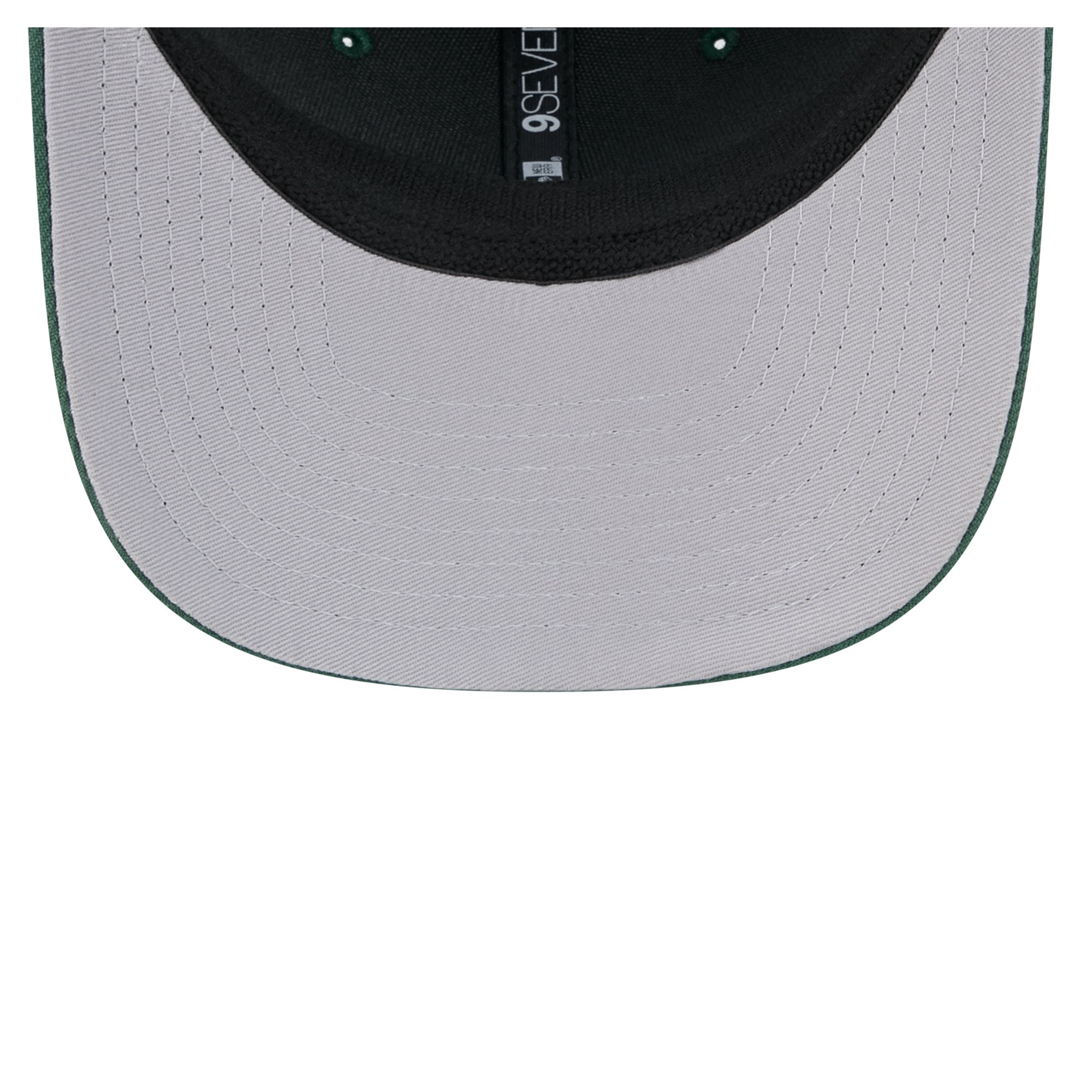 Casquette trucker ajustable New Era Hunter Green Milwaukee Bucks Tonal 9SEVENTY pour homme