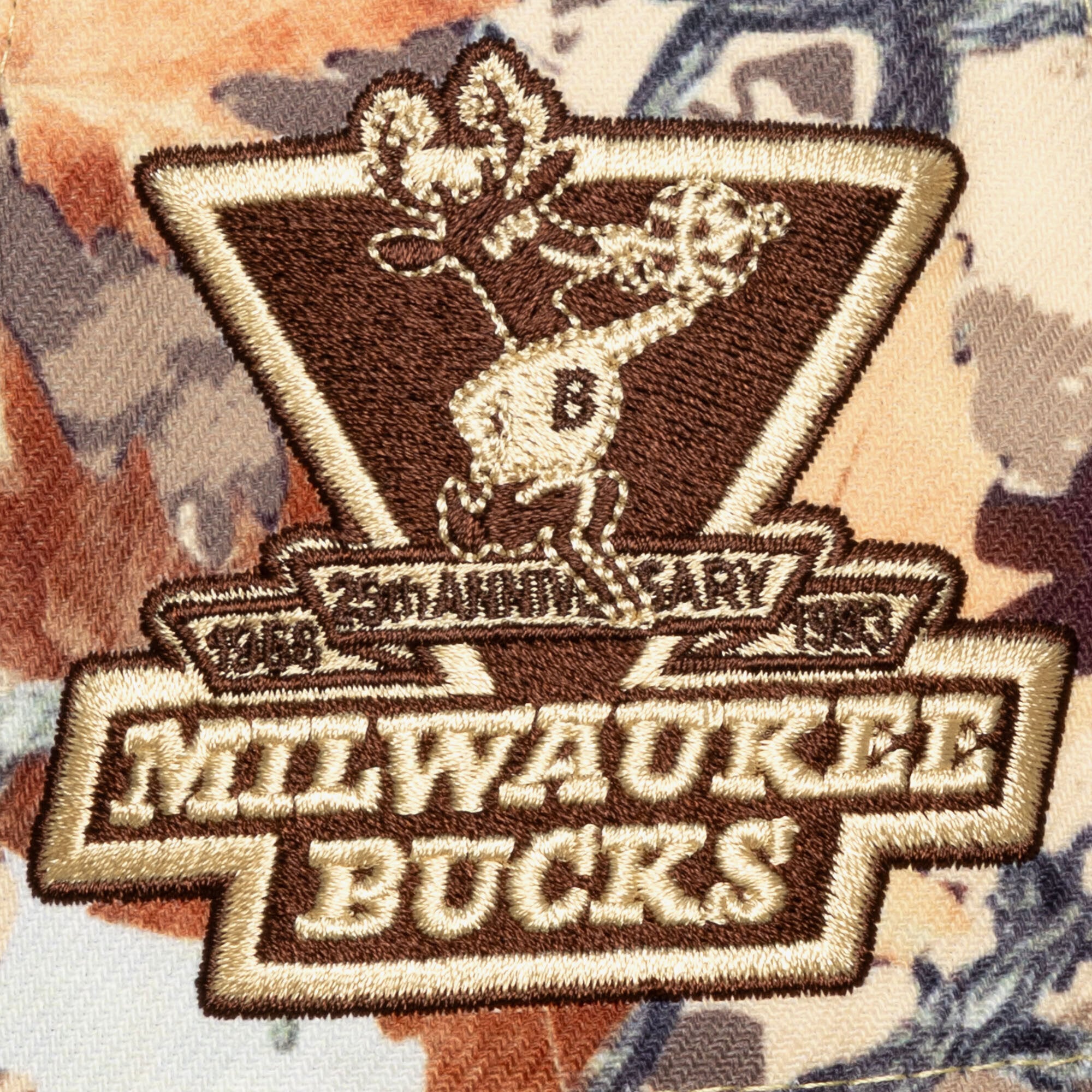 Casquette unisexe Mitchell & Ness Camo Milwaukee Bucks Leaf Camo Pro ajustable