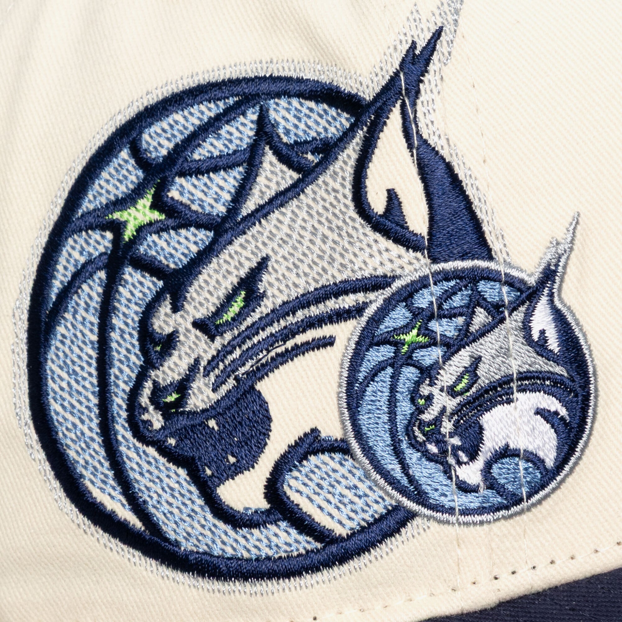 Unisex Mitchell & Ness Cream Minnesota Lynx Big Time Pro Crown Snapback Hat
