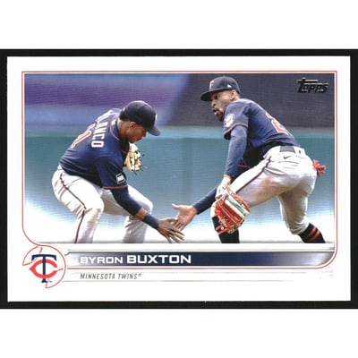 2022 Topps Base Set Photo Variations #576 Byron Buxton/celebrating