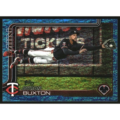 2025 Topps Blue Holo Foil #530 Byron Buxton