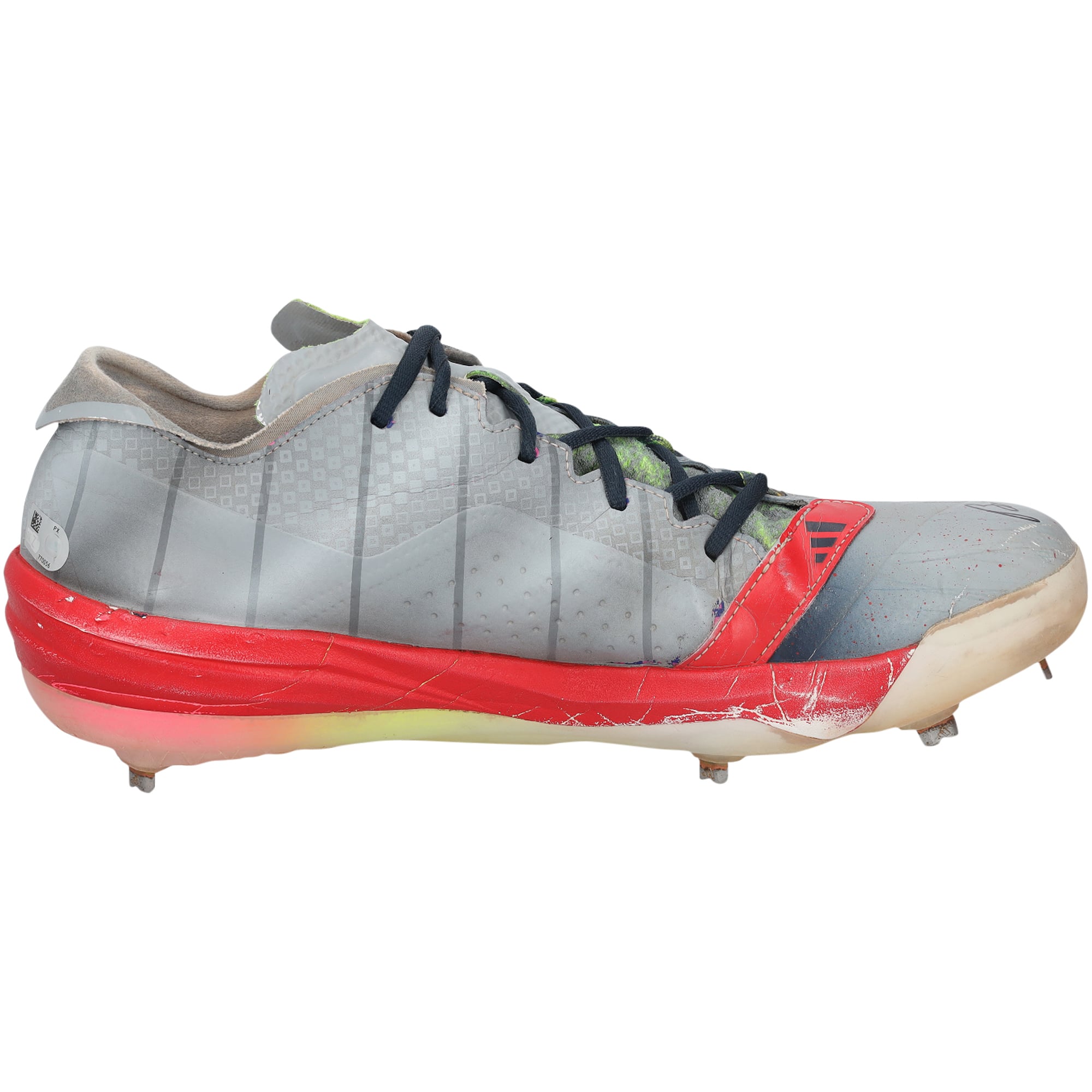 Crampons adidas gris et rouges autographiés par Brooks Lee, portés en match par les Twins du Minnesota lors de la saison 2024 de la MLB.