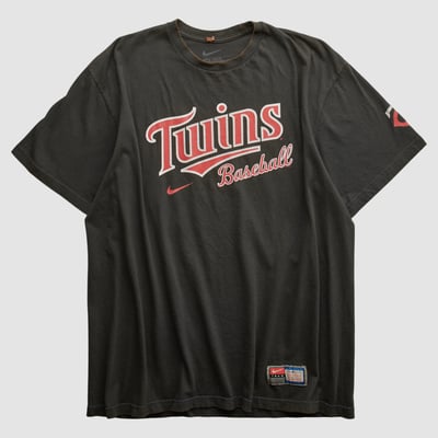 Minnesota Twins Nike 2010s T-shirt - Black - 2XL by Fanatics Real Vintage