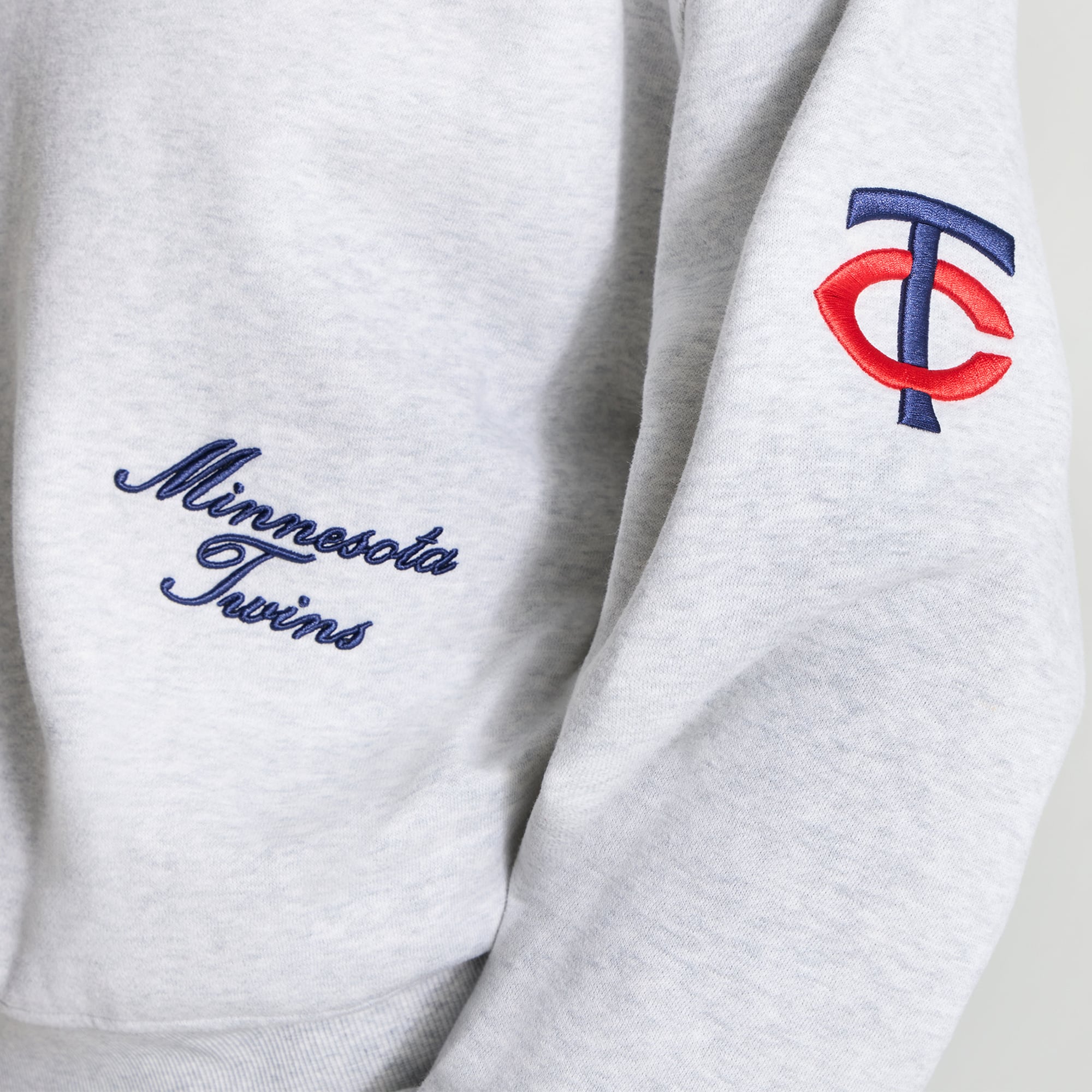 Pull ras du cou surdimensionné Steady State pour femme, couleur gris chiné ultra clair Minnesota Twins