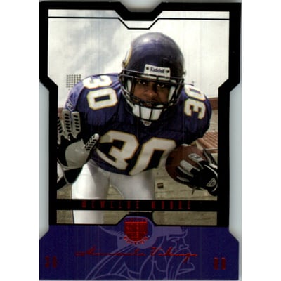2004 SkyBox LE Black Border Red #102 Mewelde Moore