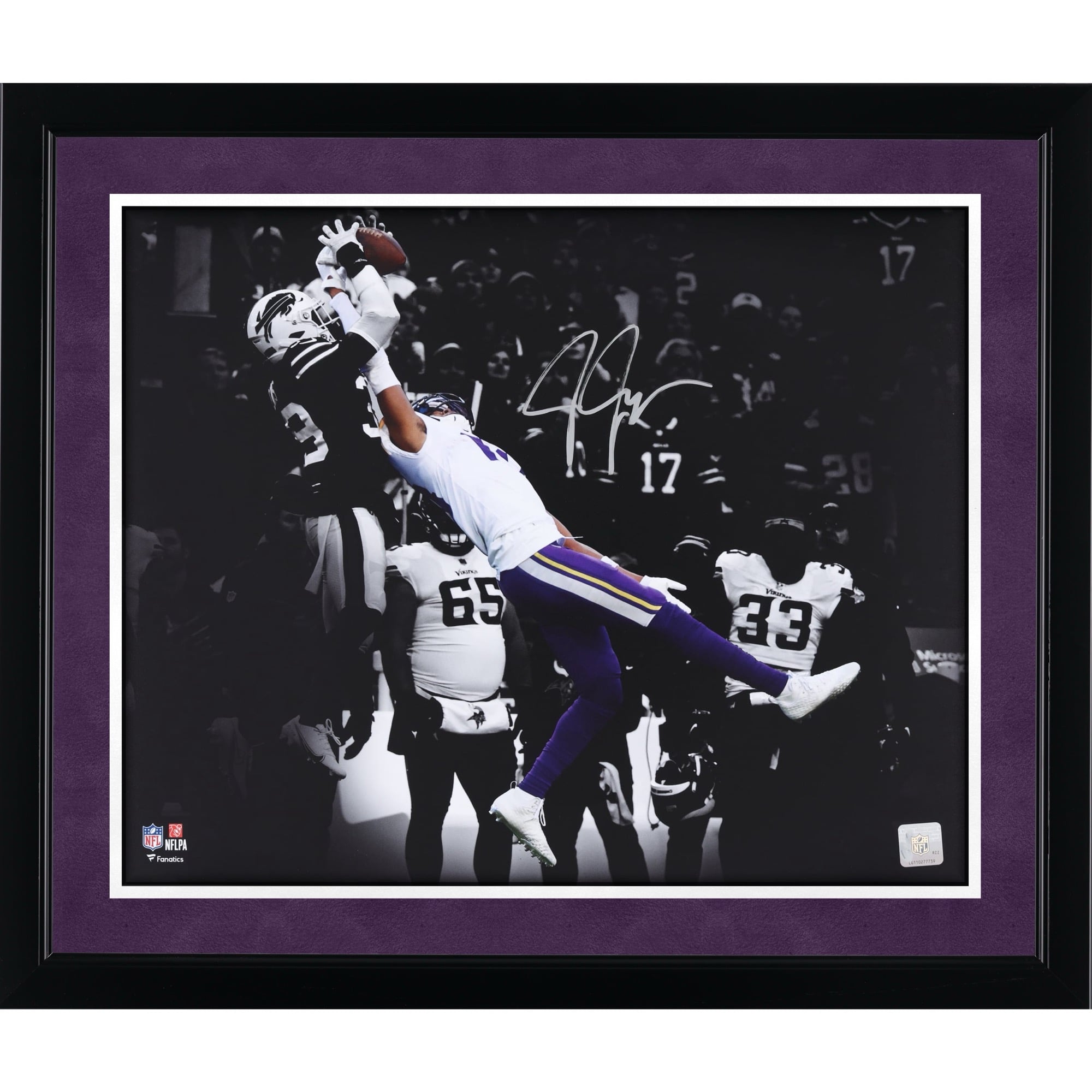 Photo dédicacée de Justin Jefferson (Minnesota Vikings) - Match contre les Buffalo Bills (40,6 x 50,8 cm)
