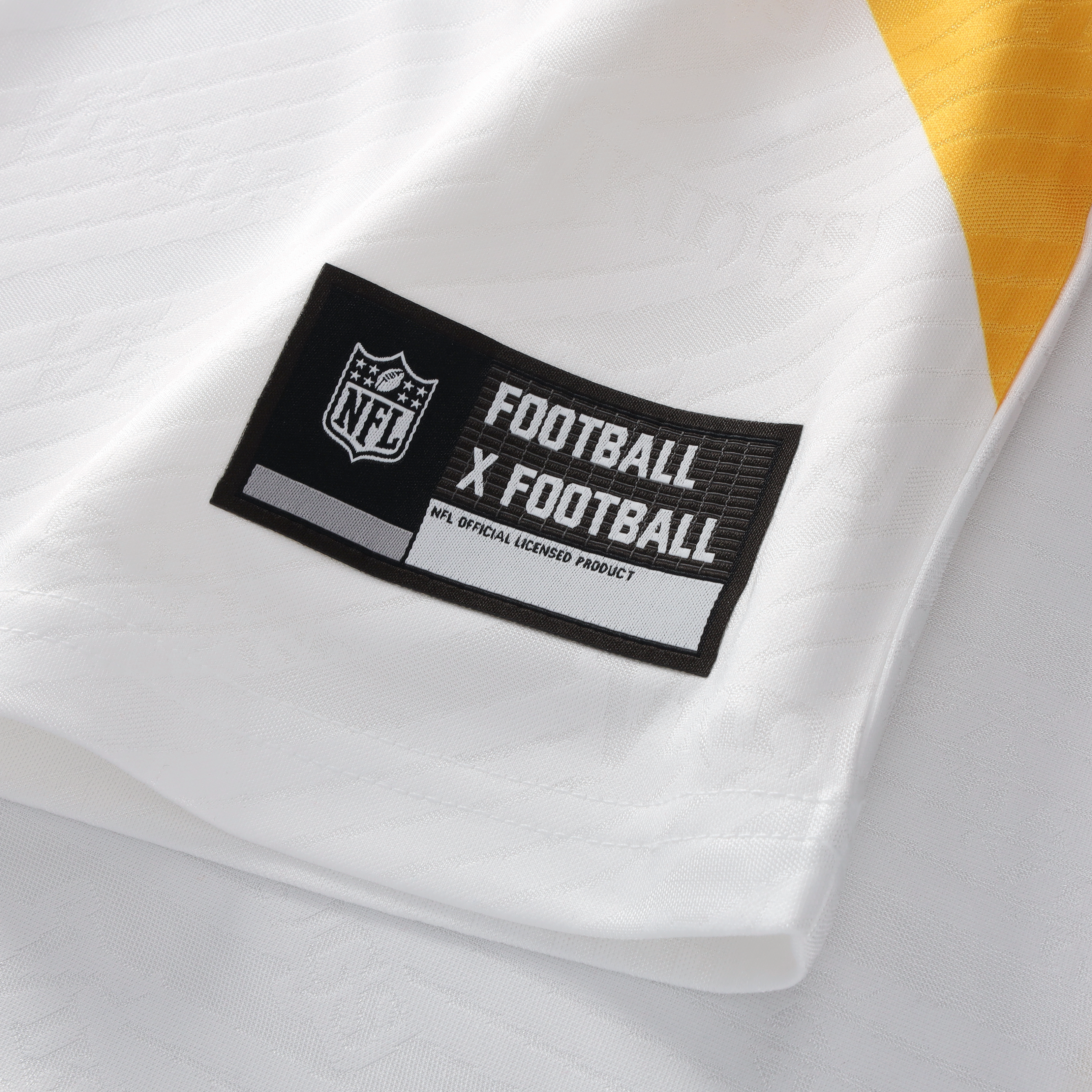 Men's Fanatics White Minnesota Vikings Football x V-Neck Fan Top