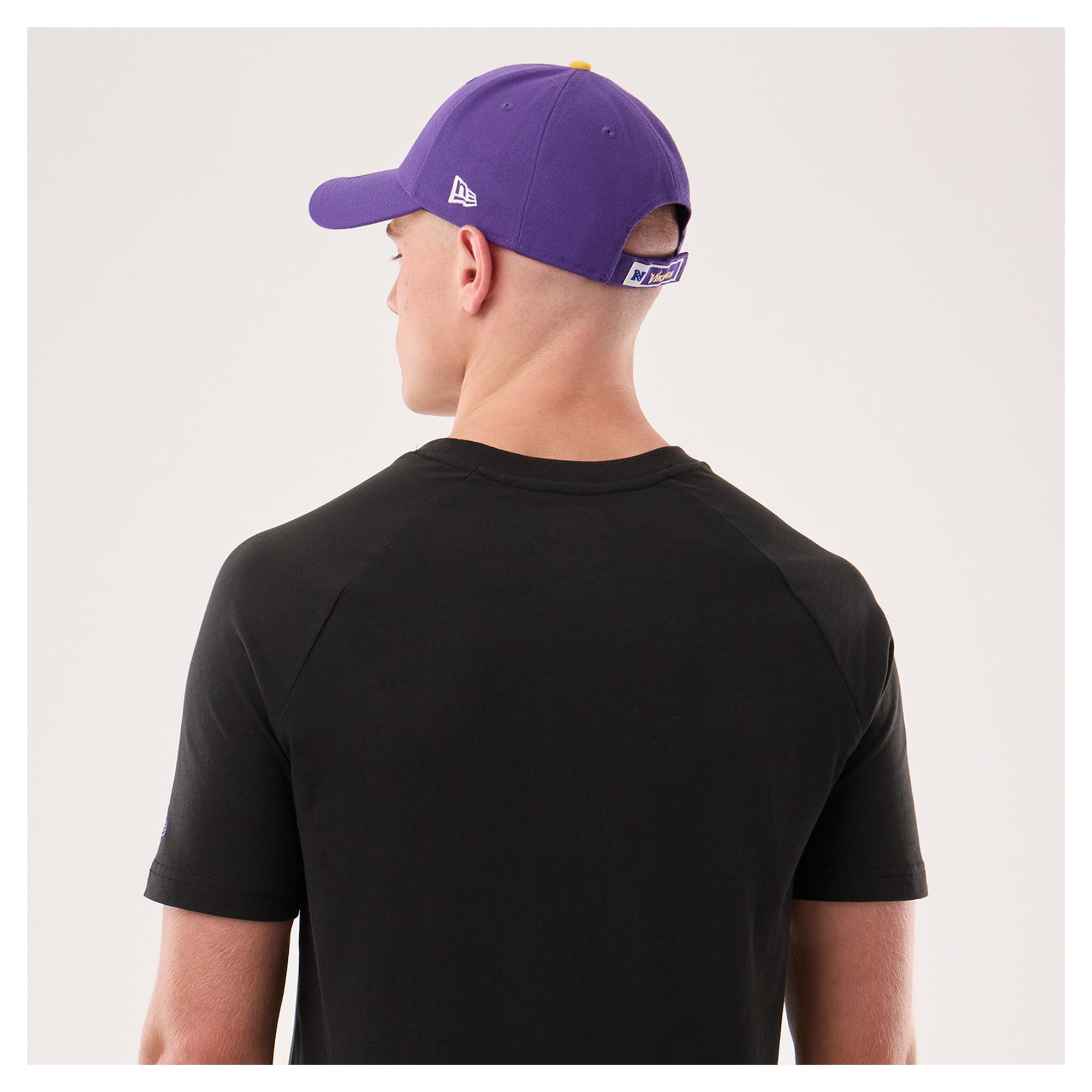 Men's New Era Black Minnesota Vikings Functional Fandom T-Shirt
