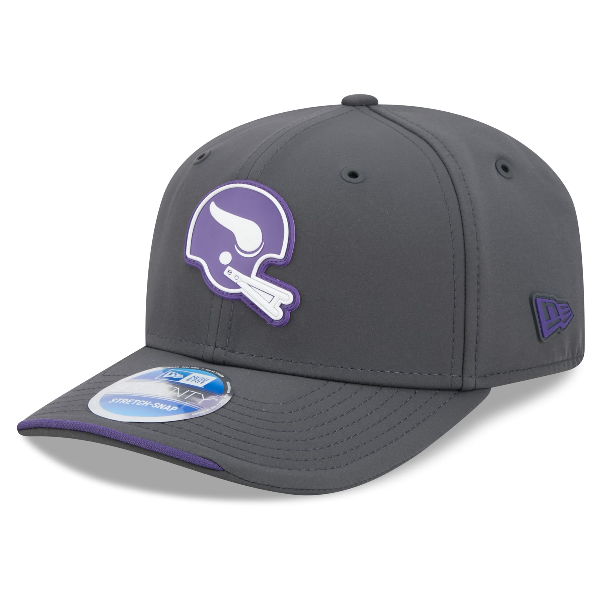 Casquette ajustable New Era anthracite Minnesota Vikings 2026 Sideline pour temps froid 9SEVENTY