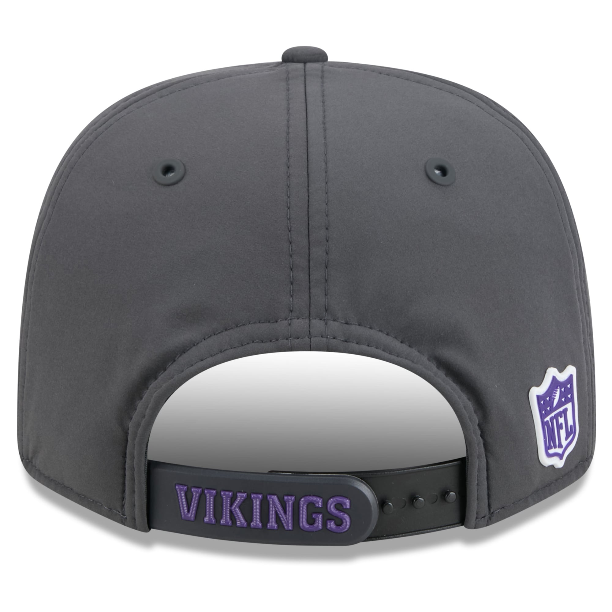 Casquette ajustable New Era anthracite Minnesota Vikings 2026 Sideline pour temps froid 9SEVENTY