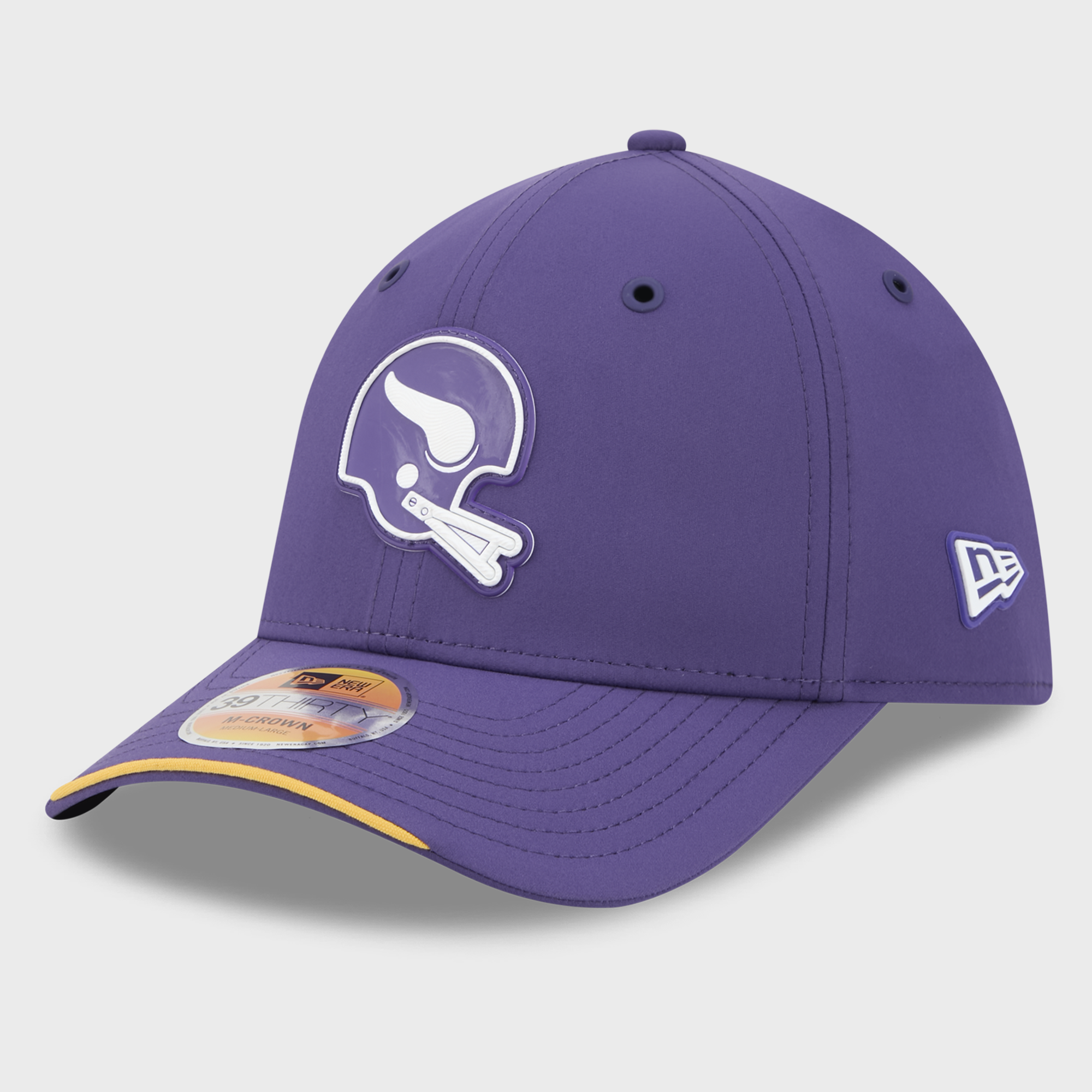 Casquette New Era violette Minnesota Vikings 2026 Sideline Throwback 39THIRTY M-Crown Flex pour homme