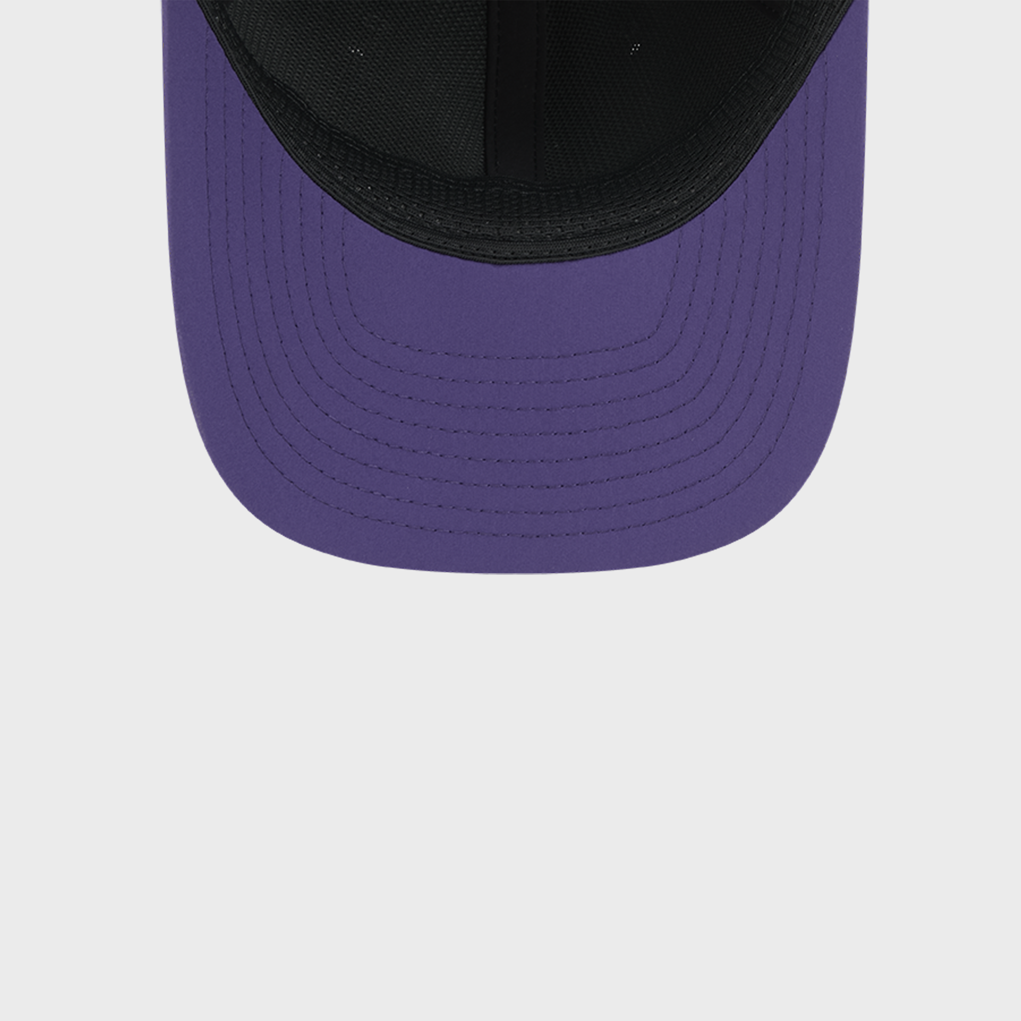 Casquette New Era violette Minnesota Vikings 2026 Sideline Throwback 39THIRTY M-Crown Flex pour homme