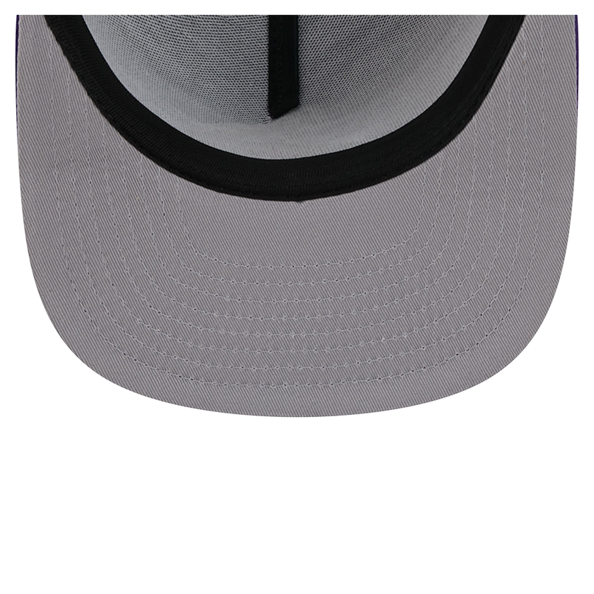 Casquette trucker New Era 9FIFTY Snapback pour homme, violette et dorée, Minnesota Vikings, en maille.