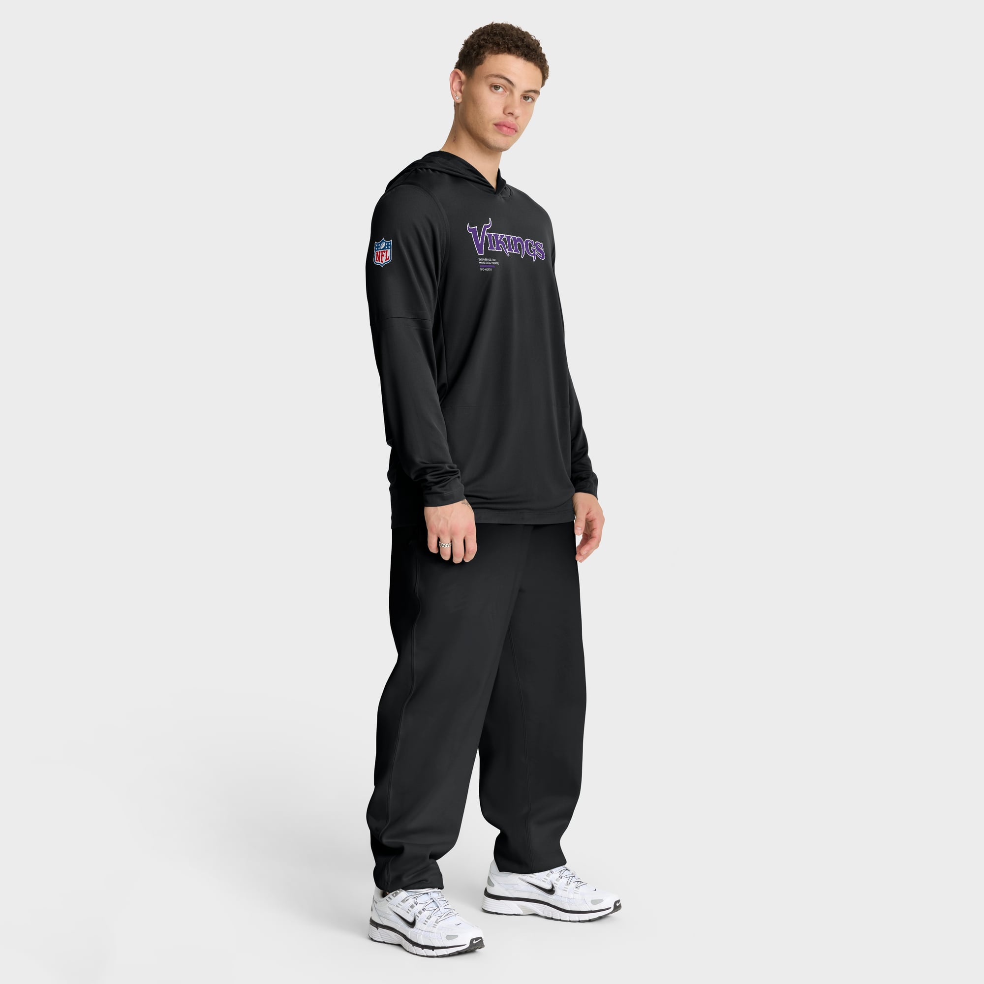 Men's Nike Minnesota Vikings Sideline Pure Fury Dri-FIT Long Sleeve Hooded T-Shirt