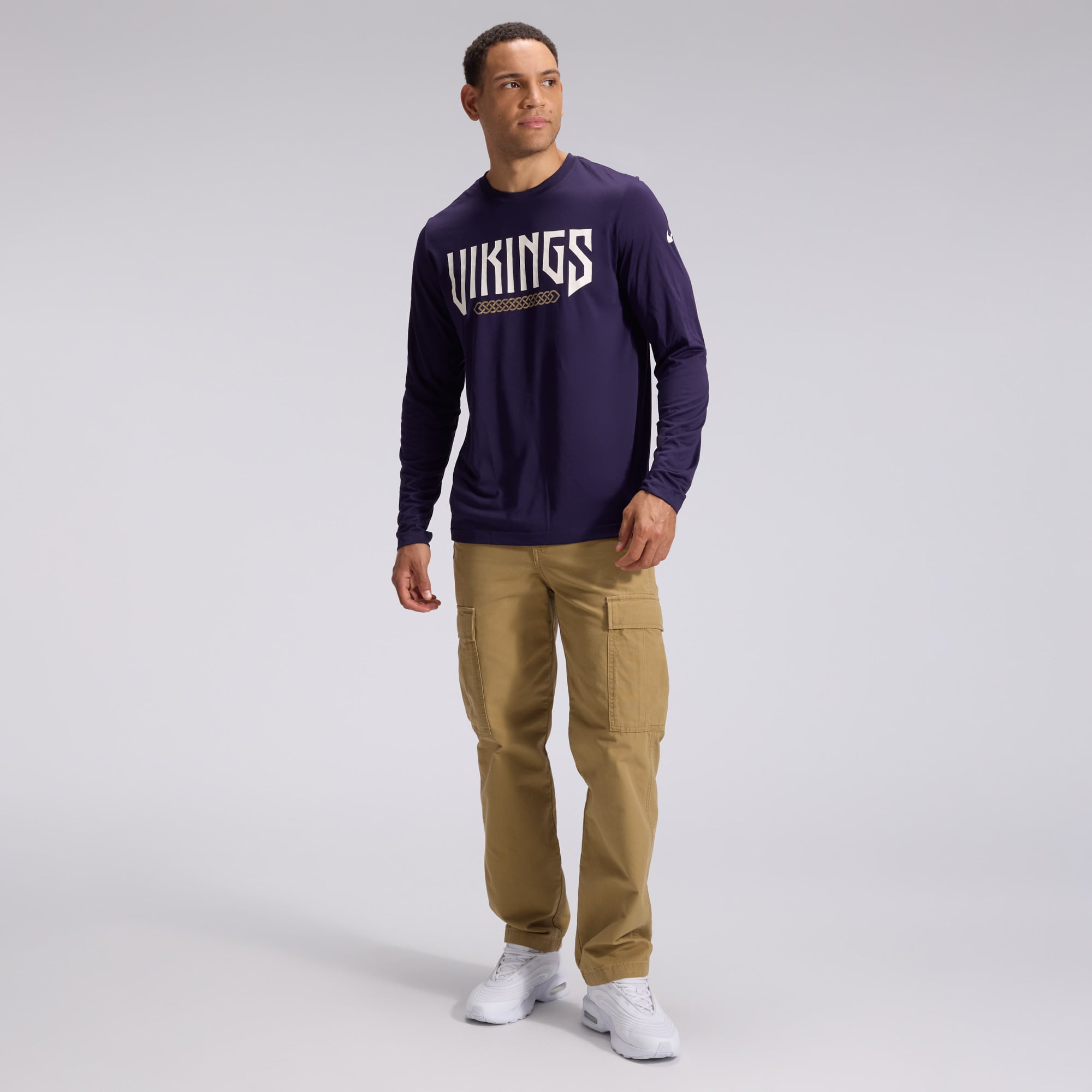 Men's Nike Purple Minnesota Vikings 2026 Rivalries Collection Sideline Legend Long Sleeve T-Shirt