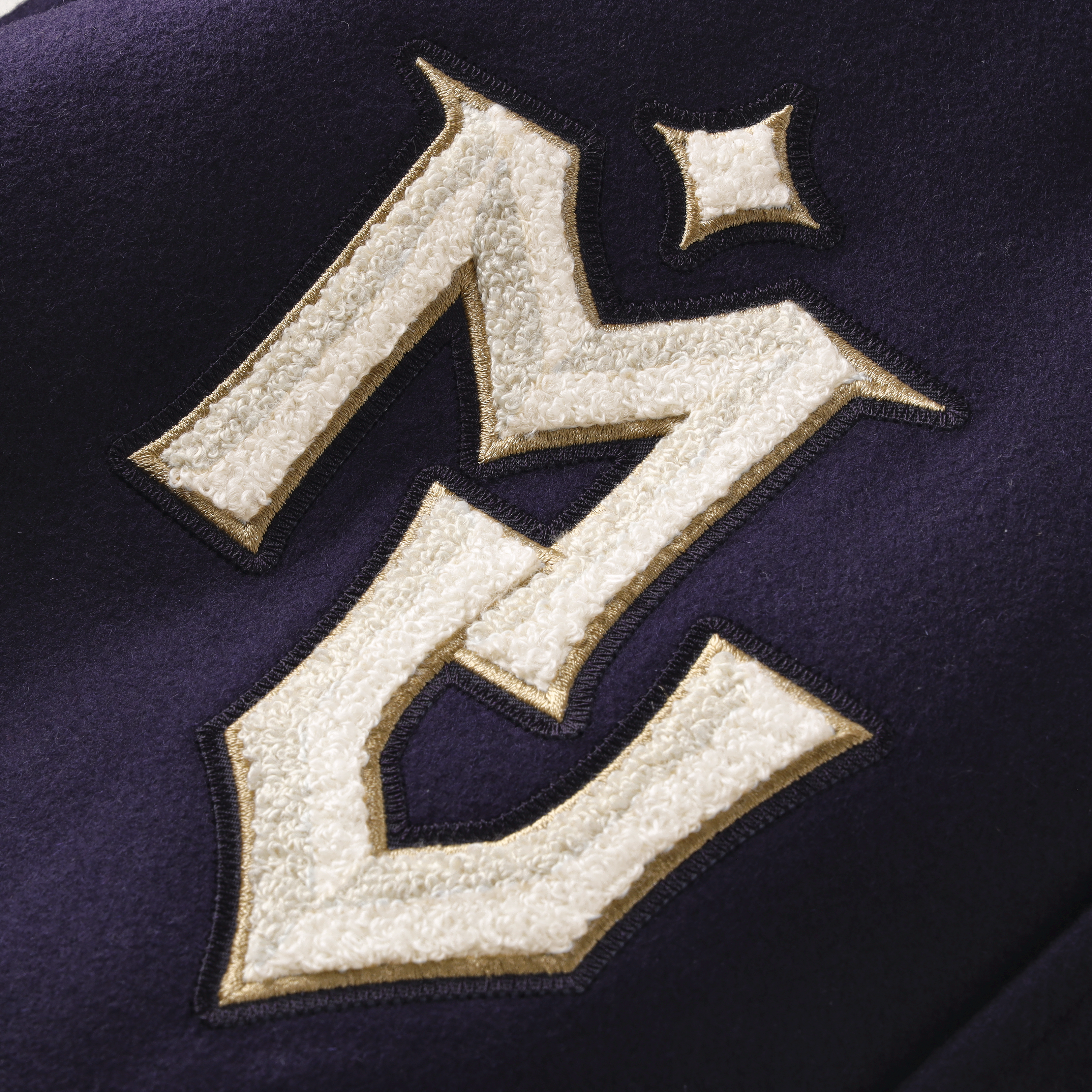 Veste universitaire Nike violette pour homme, collection Minnesota Vikings 2026 Rivalries