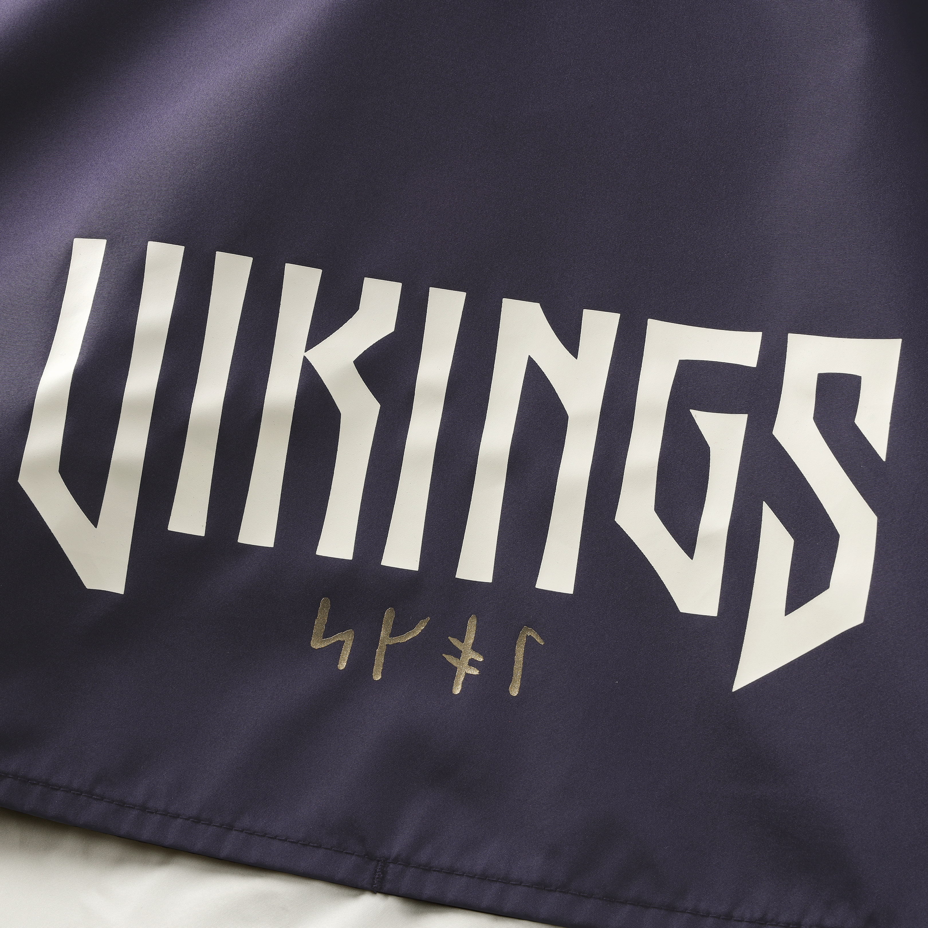 Veste coupe-vent zippée Nike pour homme, collection Rivalries 2026 des Vikings du Minnesota, violette