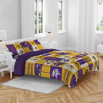 Minnesota Vikings Pegasus Patchwork Plaid Three-Piece Full/Queen Bed in a Bag Set