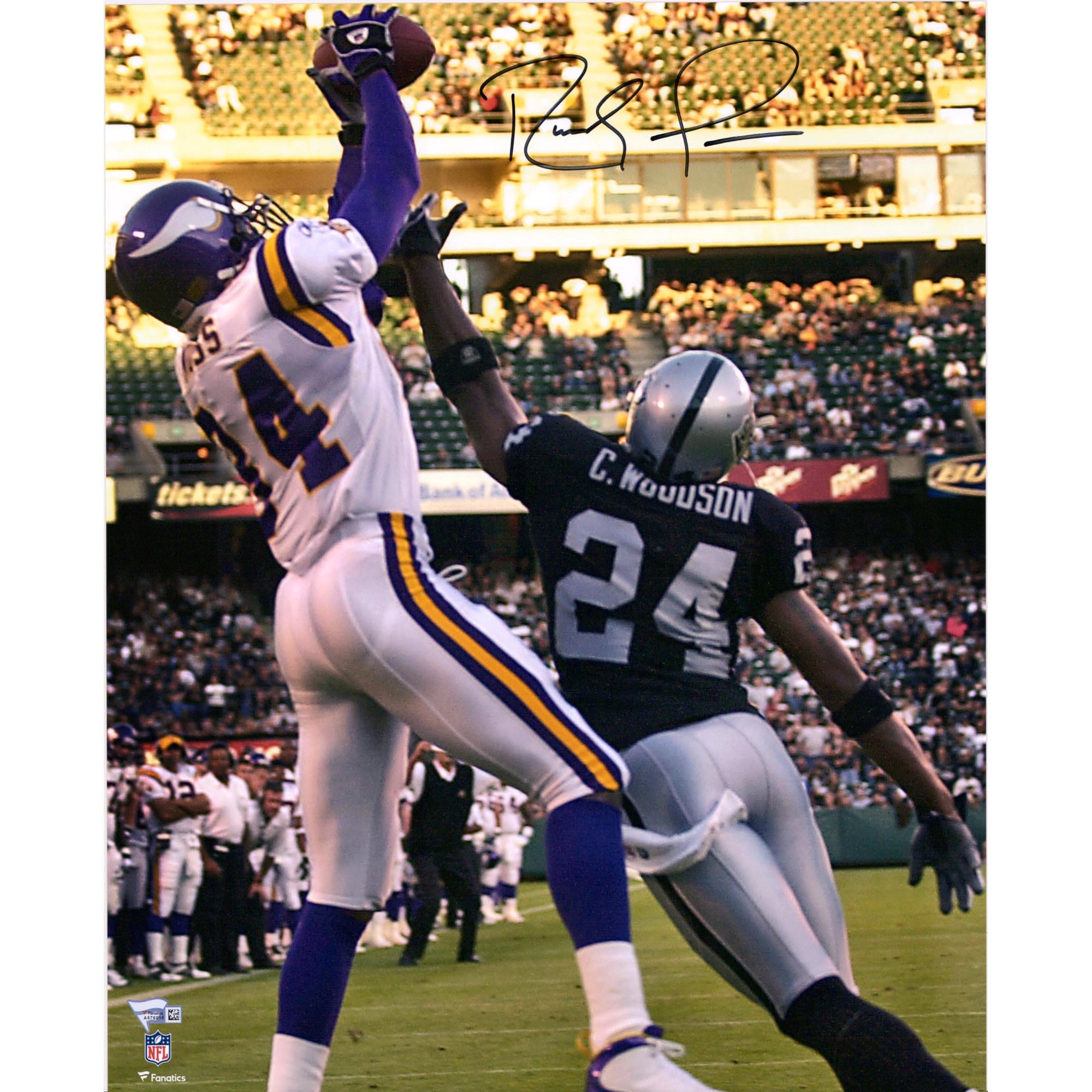 Photo dédicacée de Randy Moss (Minnesota Vikings) - Match contre les Raiders (40 x 50 cm)