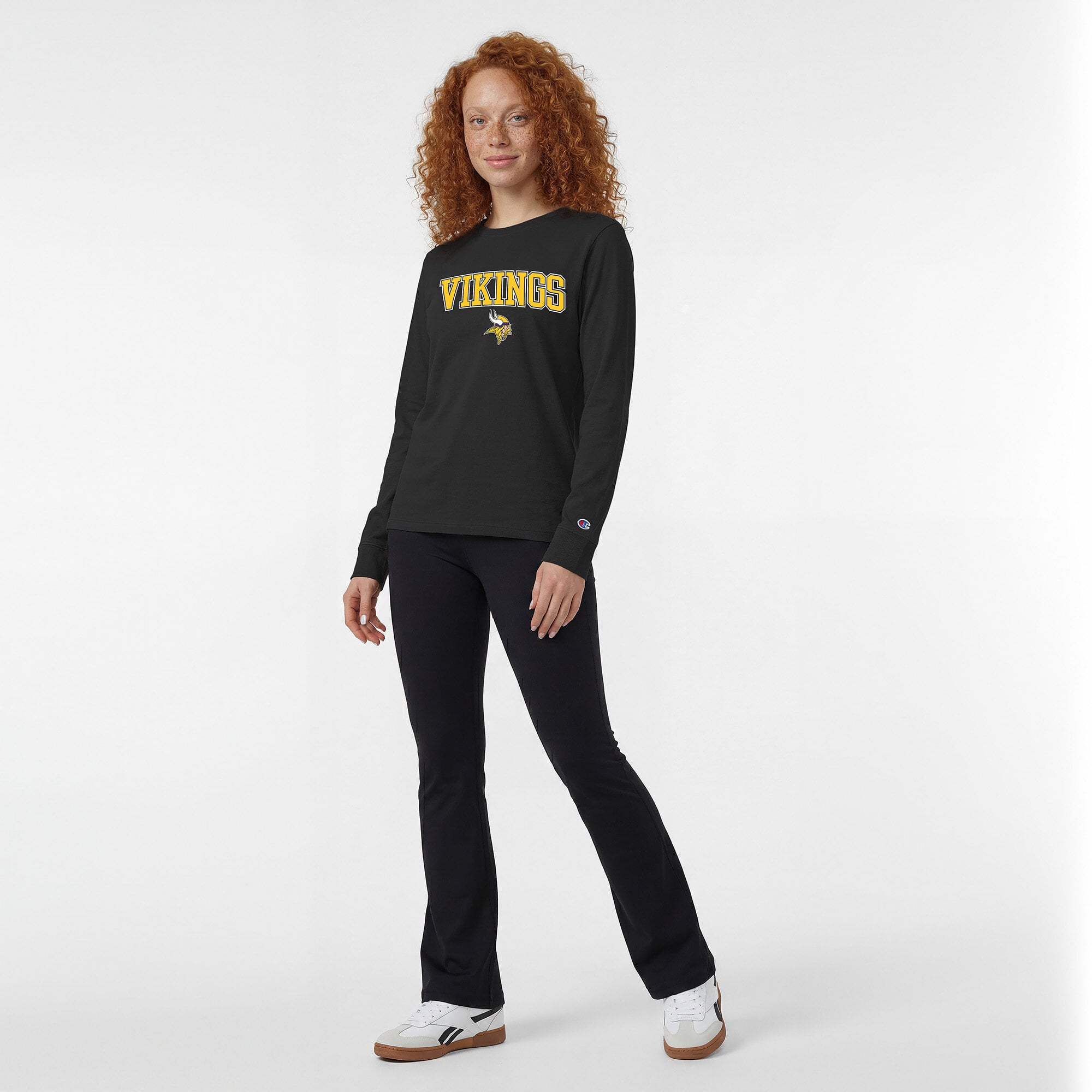 T-shirt à manches longues Champion noir pour femmes, logo principal des Vikings du Minnesota